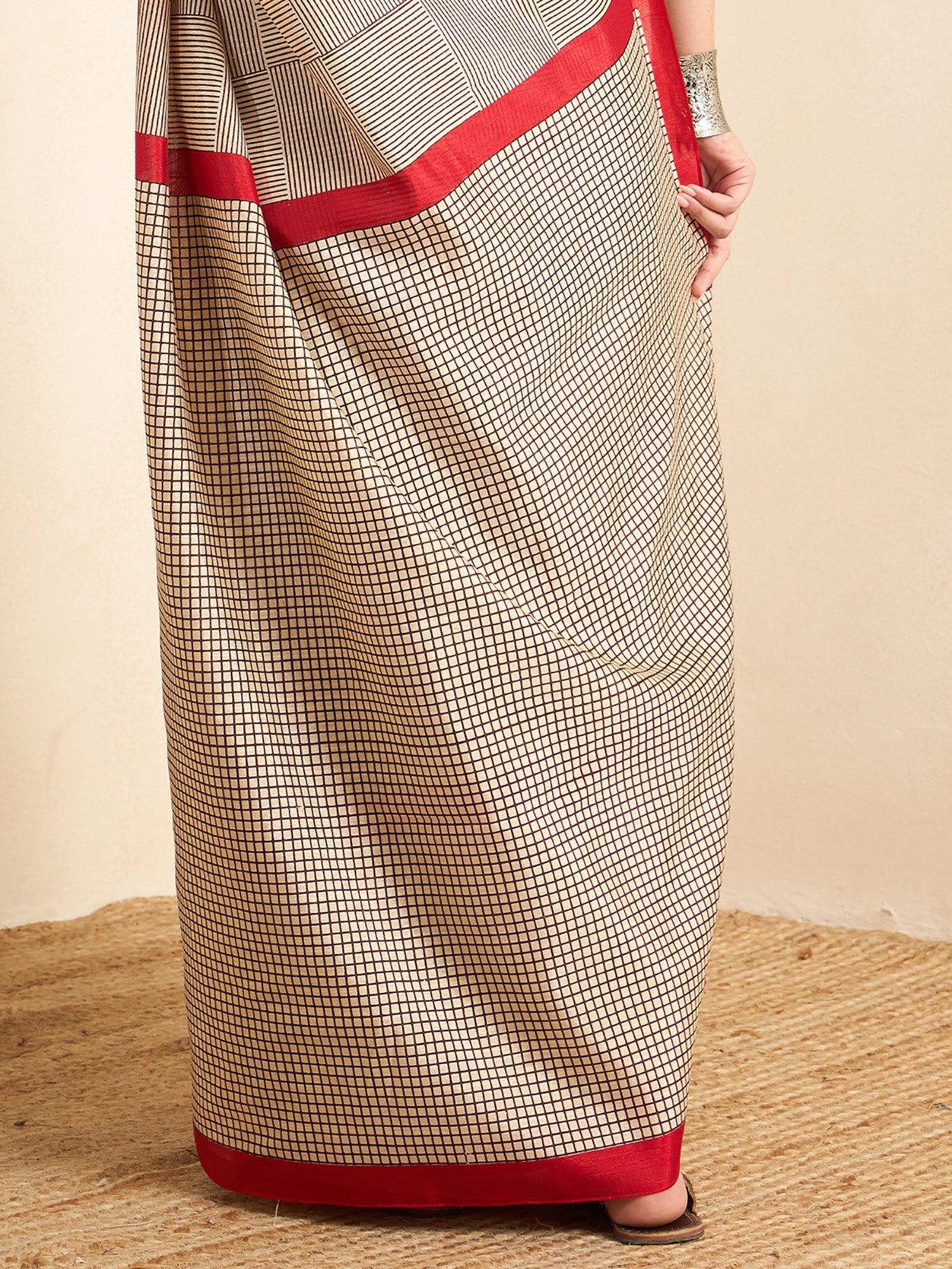 Beige Bhagalpuri Checkered Pattern Saree - Ressa