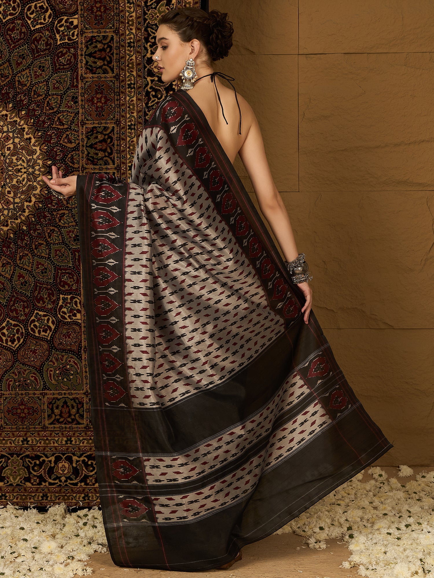 Beige Bhagalpuri Silk Ikat Print Saree - Ressa