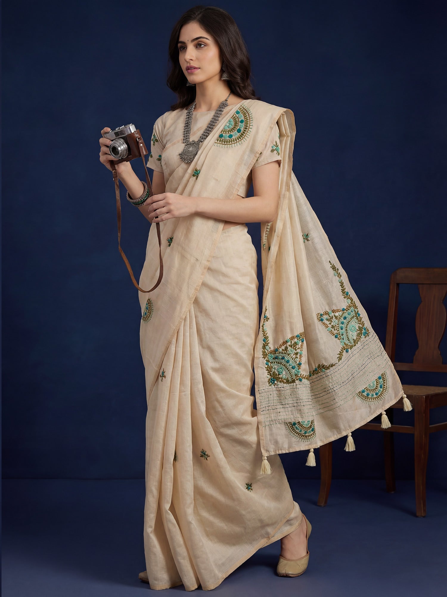 Beige Embrodered Saree - Ressa