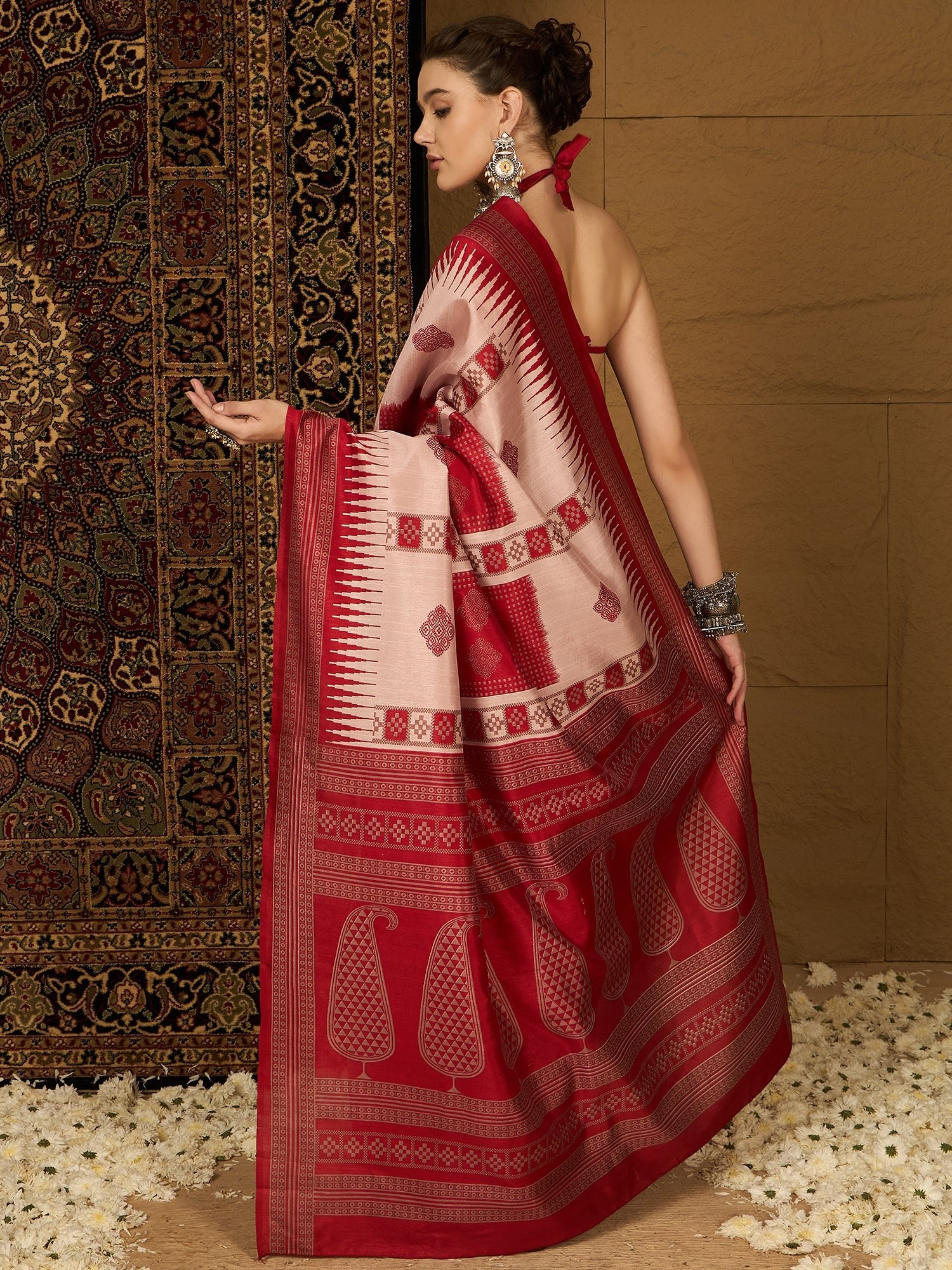 Beige Ikkat Printed Saree - Ressa