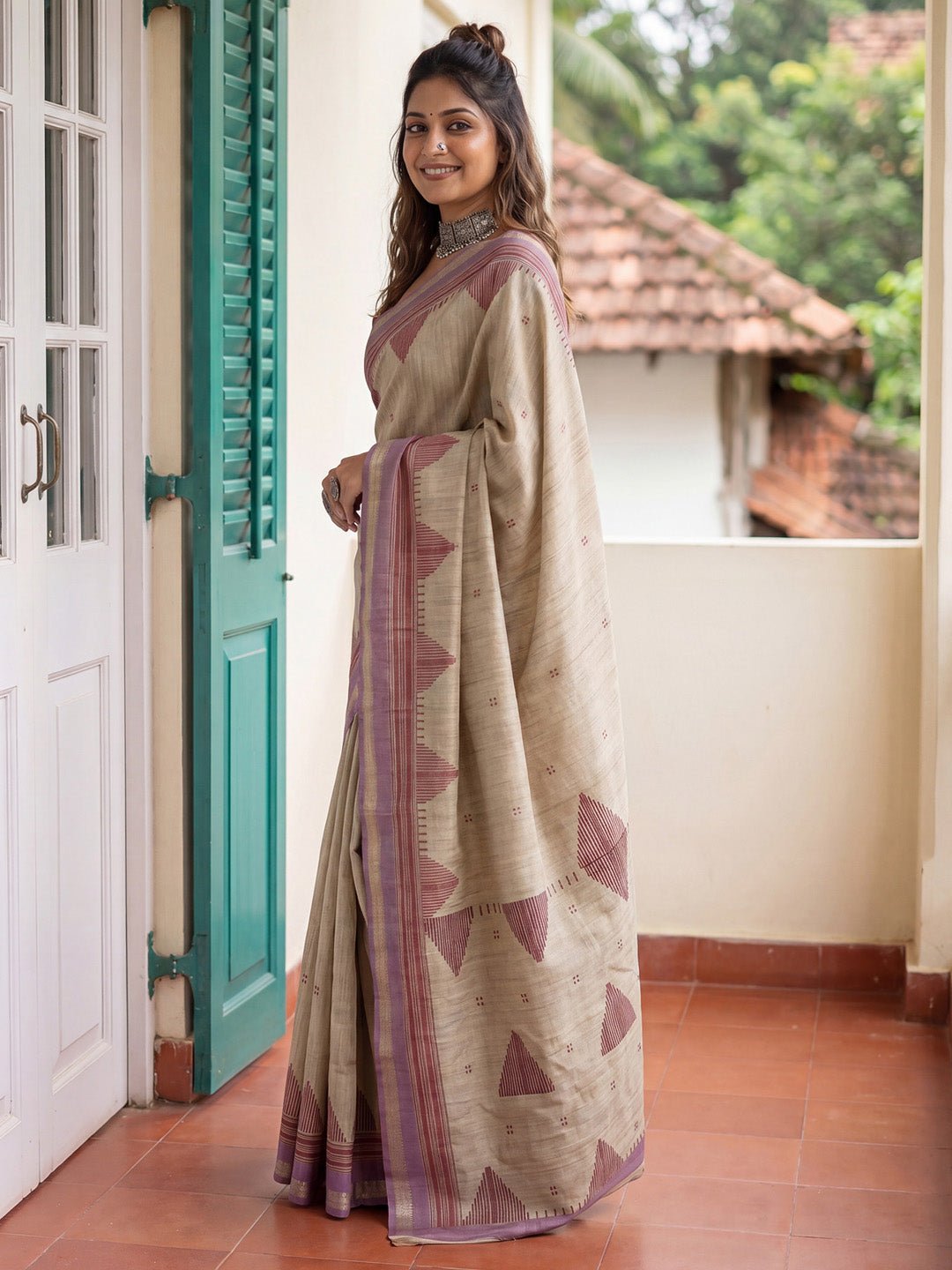 Beige & Mauve Tussar Silk Saree - Ressa