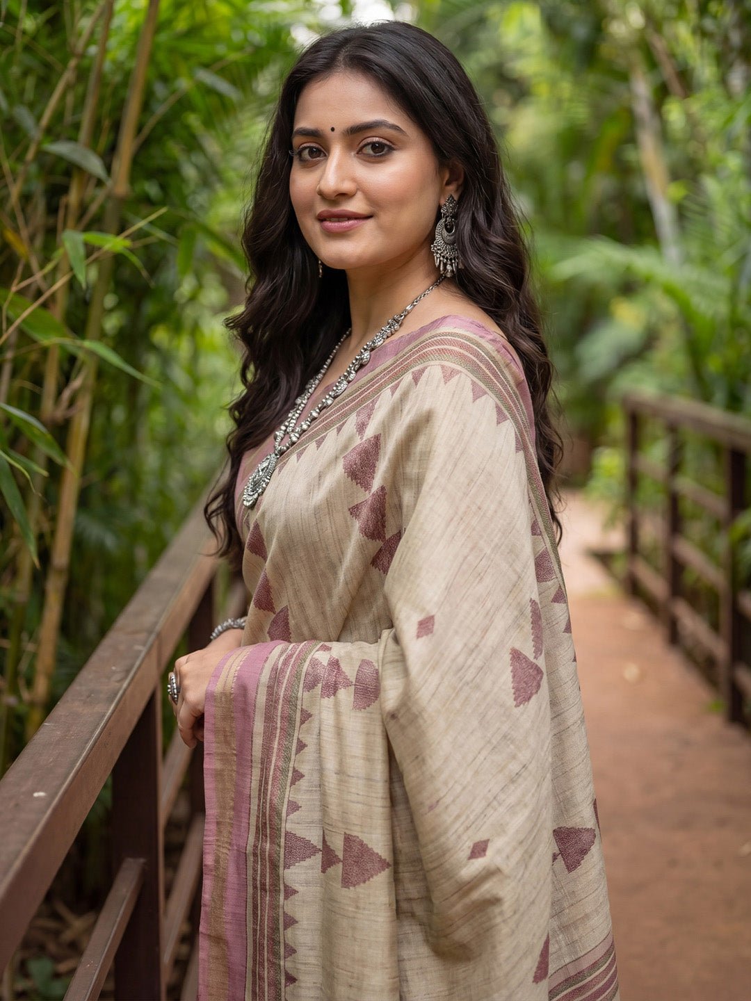 Beige & Mauve Tussar Silk Saree - Ressa