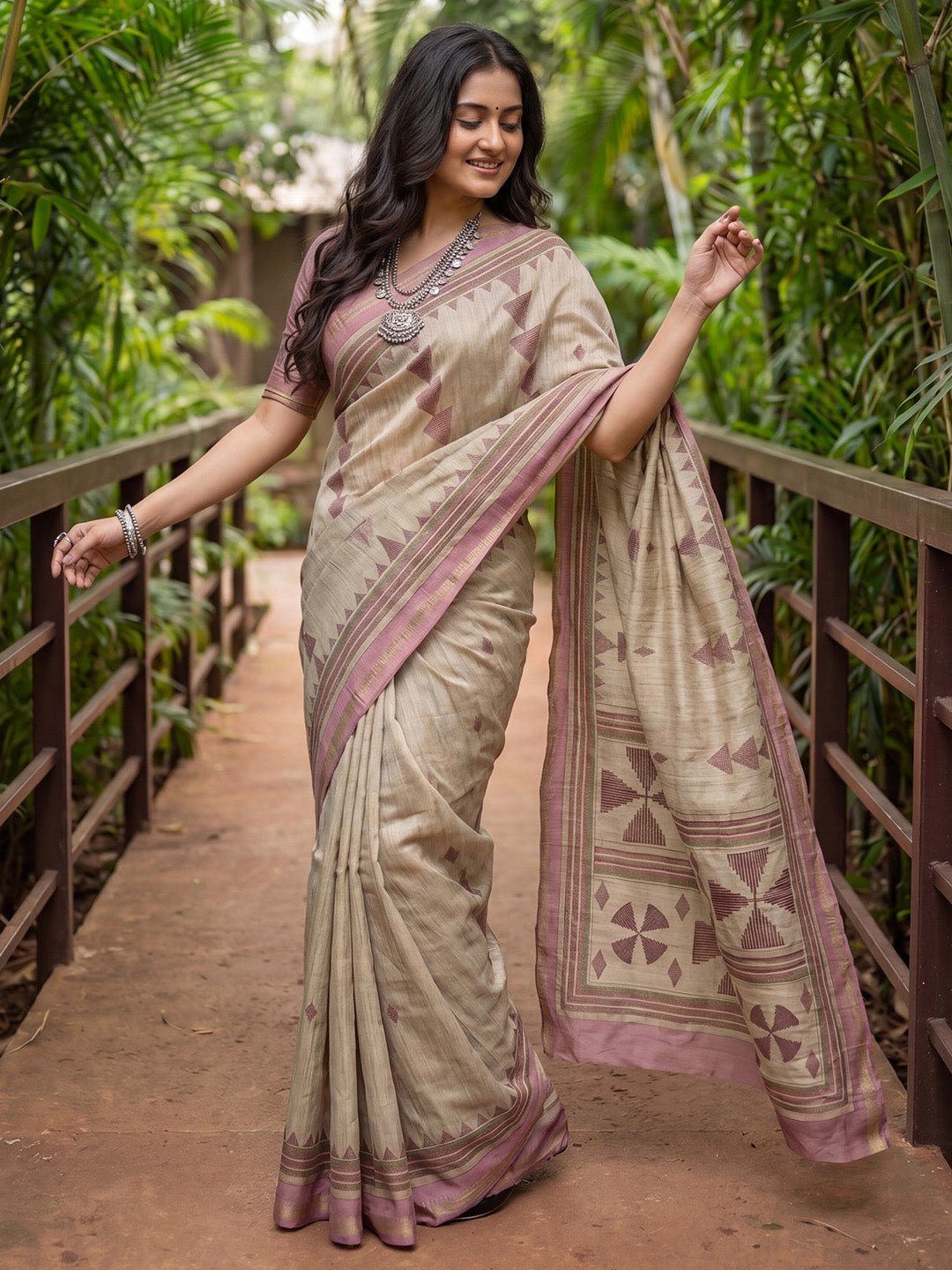 Beige & Mauve Tussar Silk Saree - Ressa