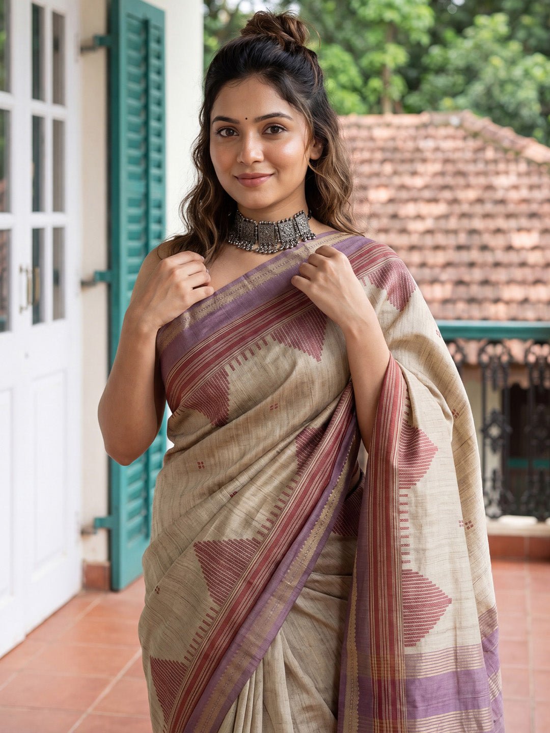 Beige & Mauve Tussar Silk Saree - Ressa