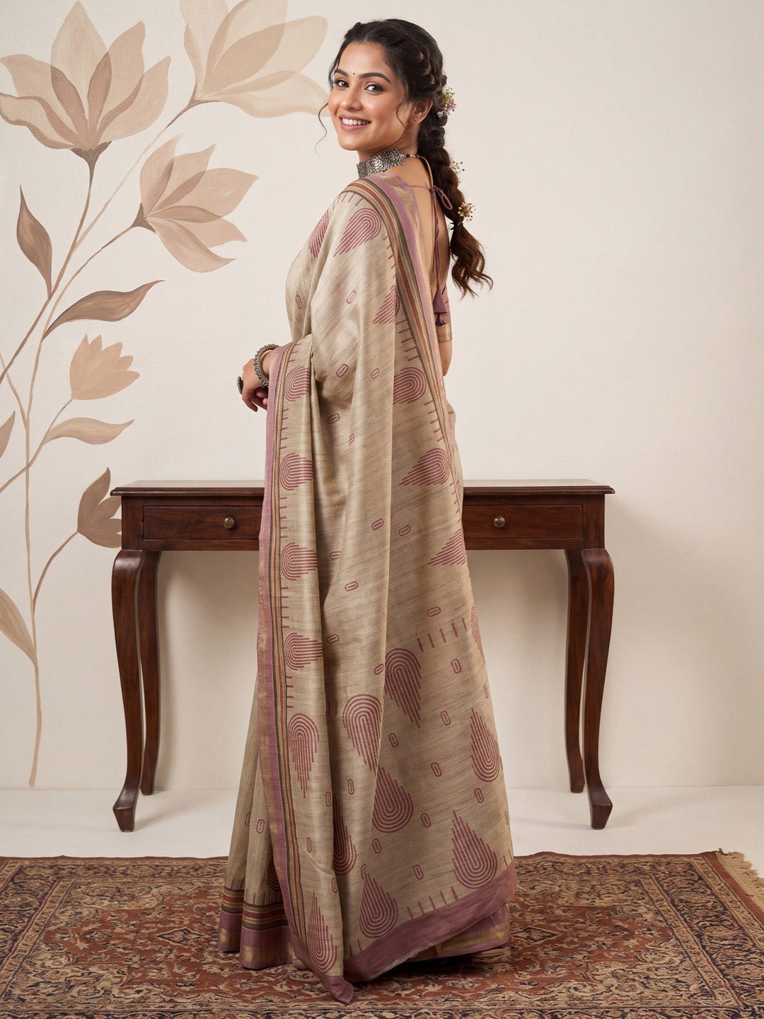 Beige & Mauve Tussar Silk Saree - Ressa