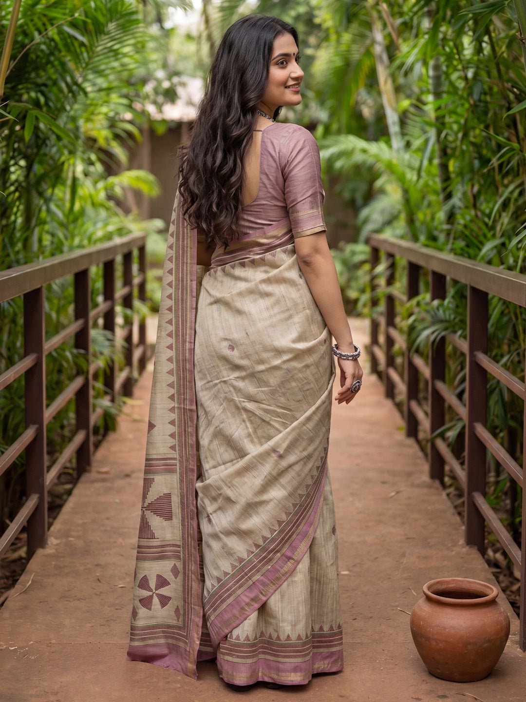 Beige & Mauve Tussar Silk Saree - Ressa