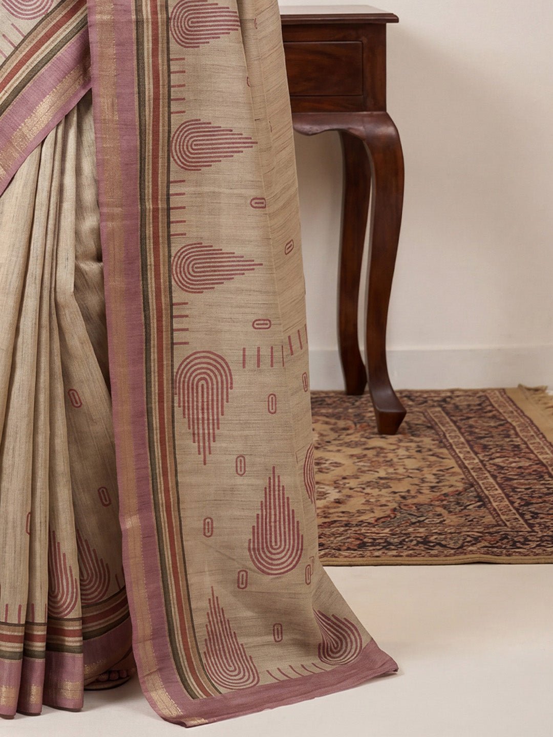Beige & Mauve Tussar Silk Saree - Ressa
