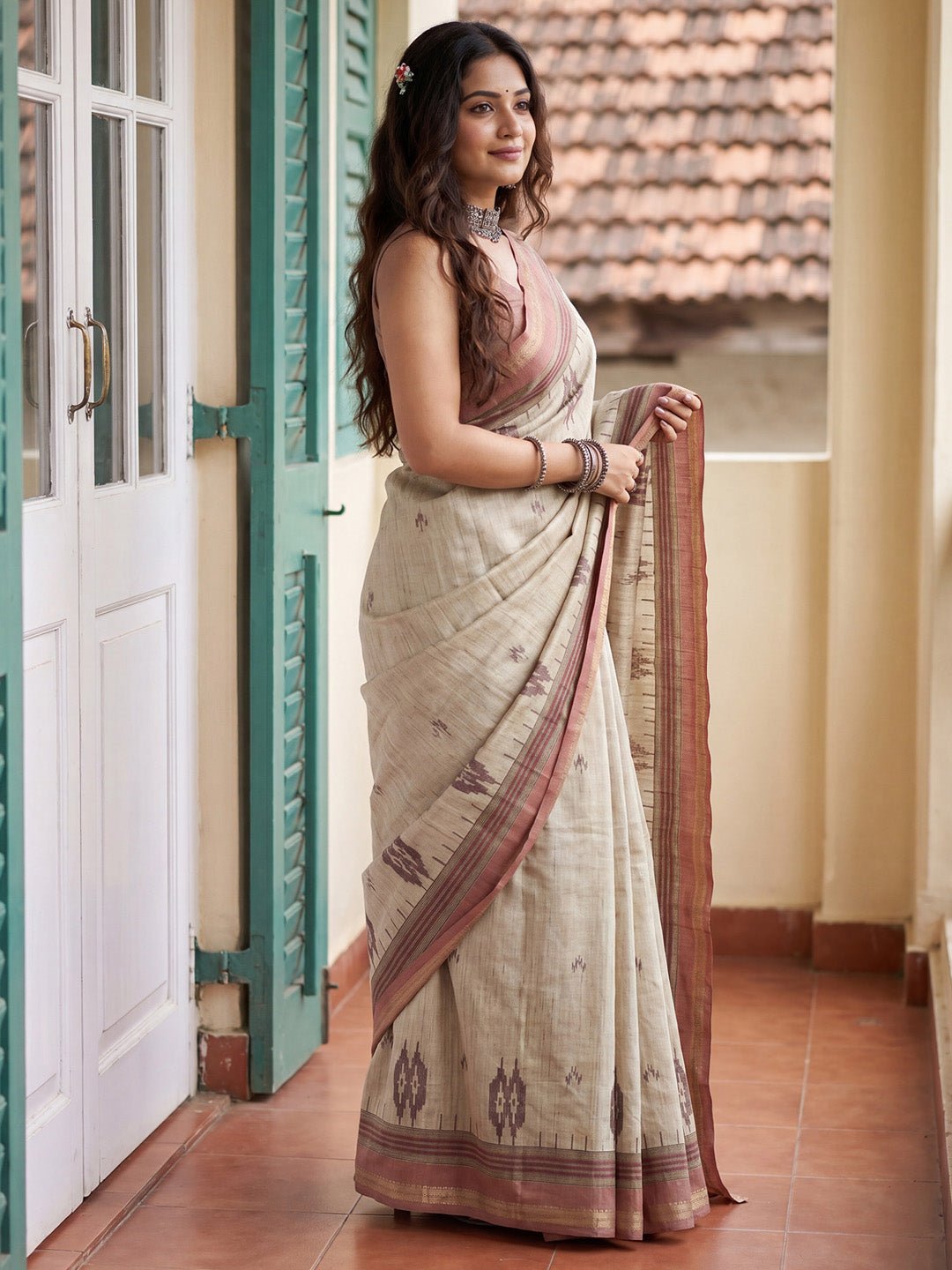 Beige & Peach Tussar Silk Print Saree - Ressa