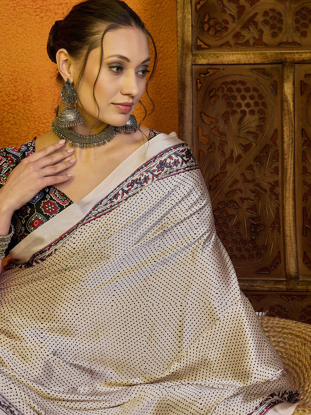 Beige Satin Ethinic Motif Saree - Ressa