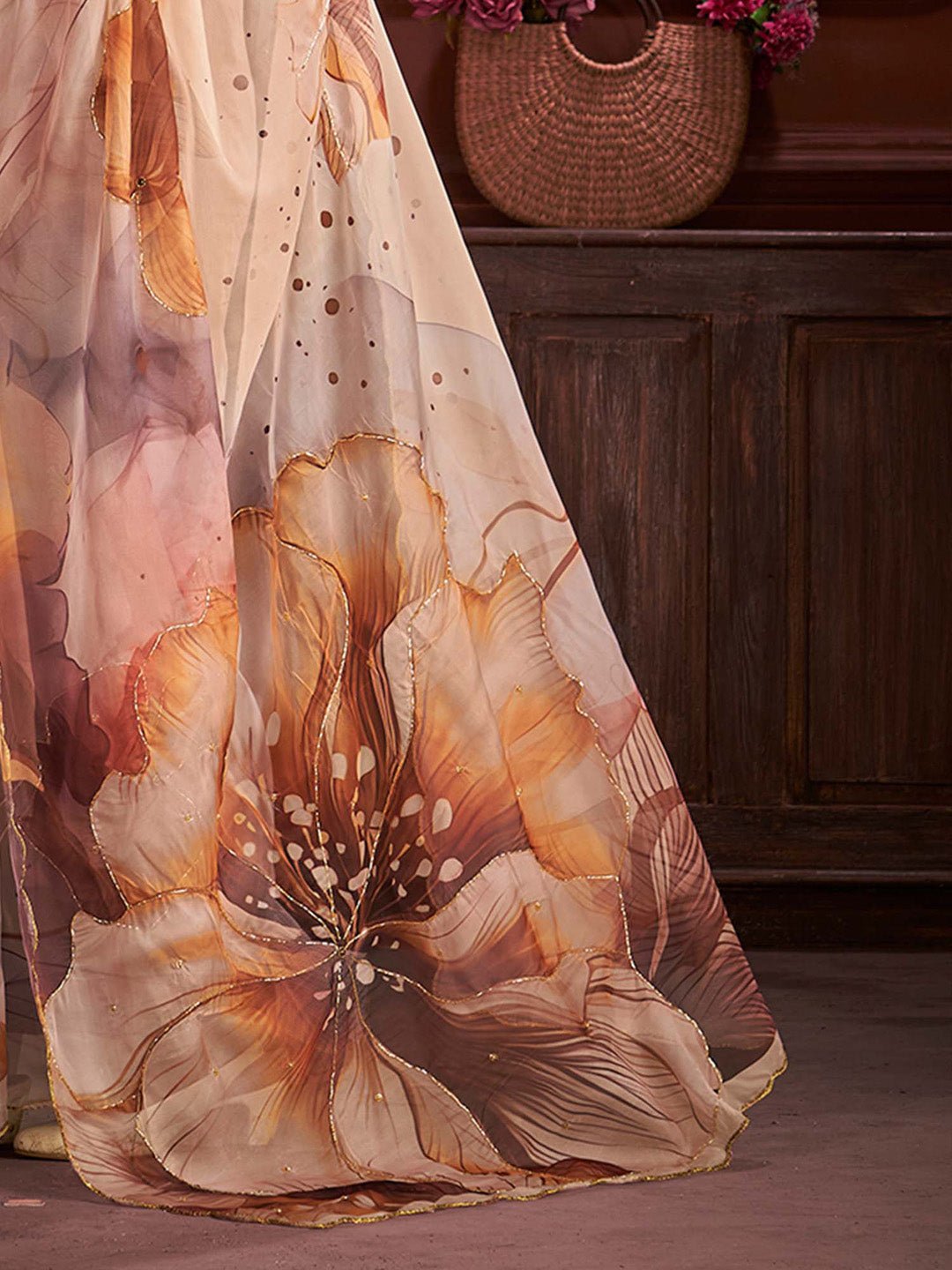 Beige Silk Blend Floral Digital Print Saree - Ressa