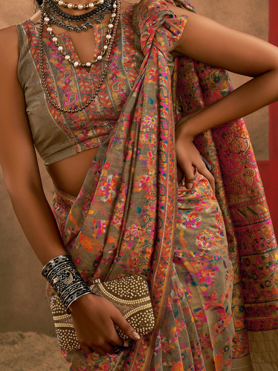 Beige Silk Blend Kashmiri Pashmina Style Weaving Designer Blouse Saree - Ressa