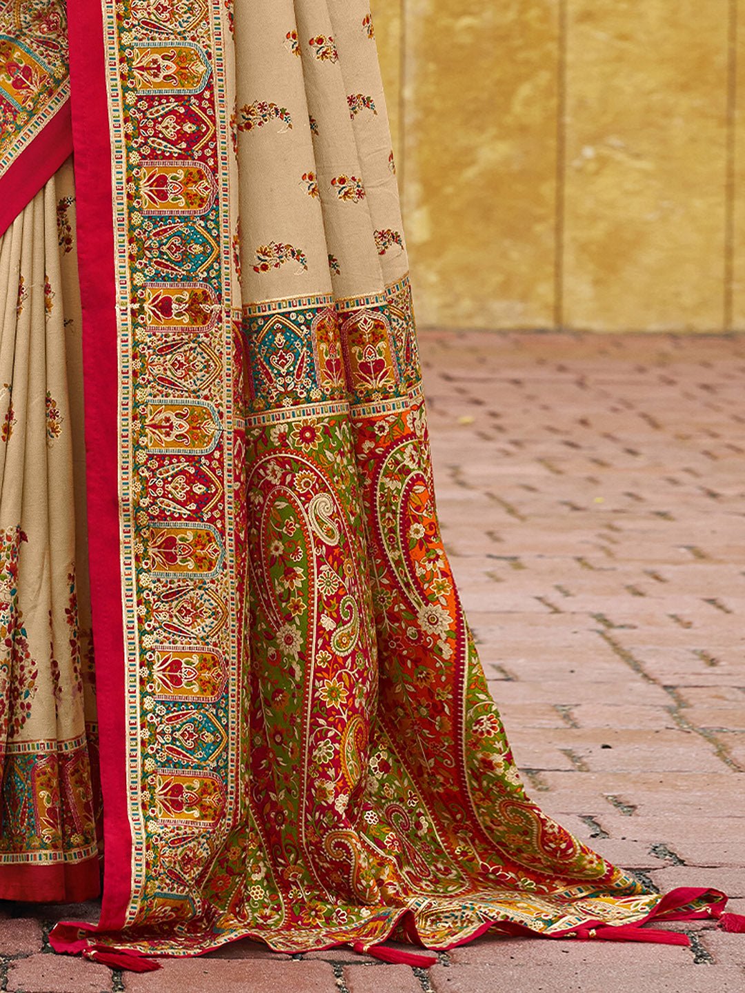 Beige Tussar Silk Foil Printed Saree - Ressa