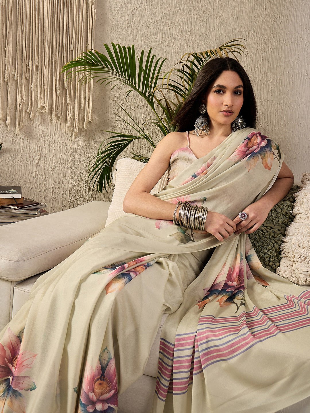 Beige Georgette Floral Printed Saree - Ressa