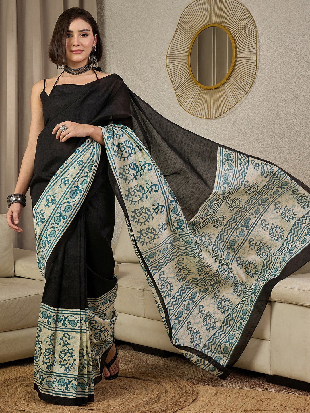 Black Bhagalpuri Silk Batik Printed Saree - Ressa