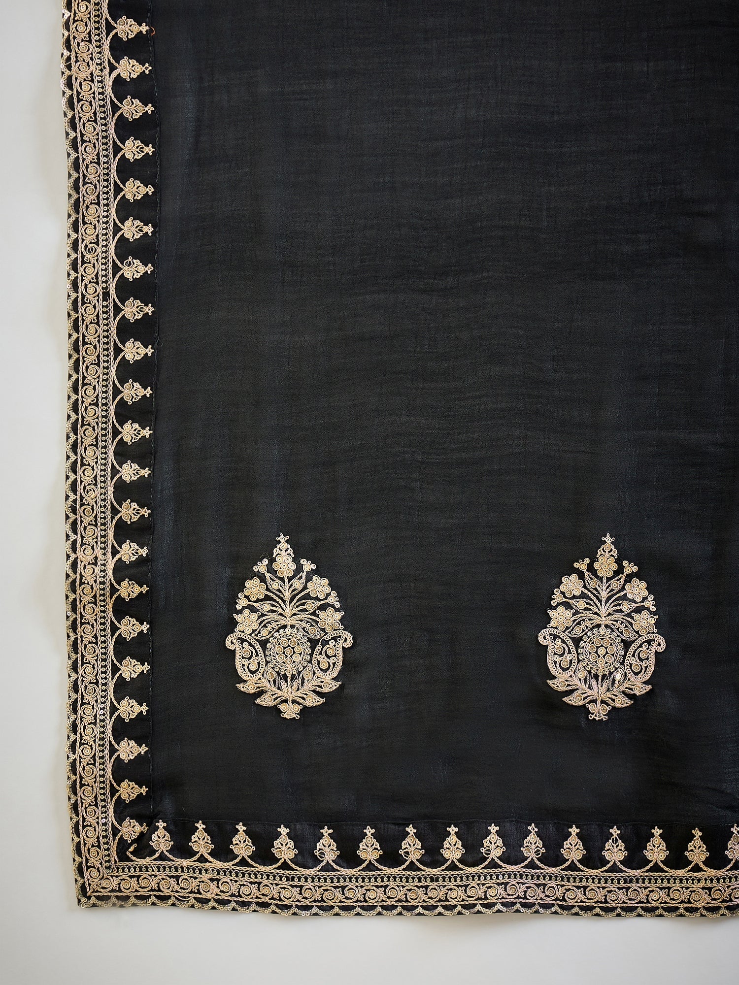 Black Chiffon-Georgette Saree - Ressa