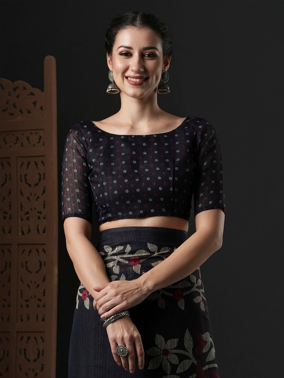 Black Cotton Slub Foral Printed Saree - Ressa