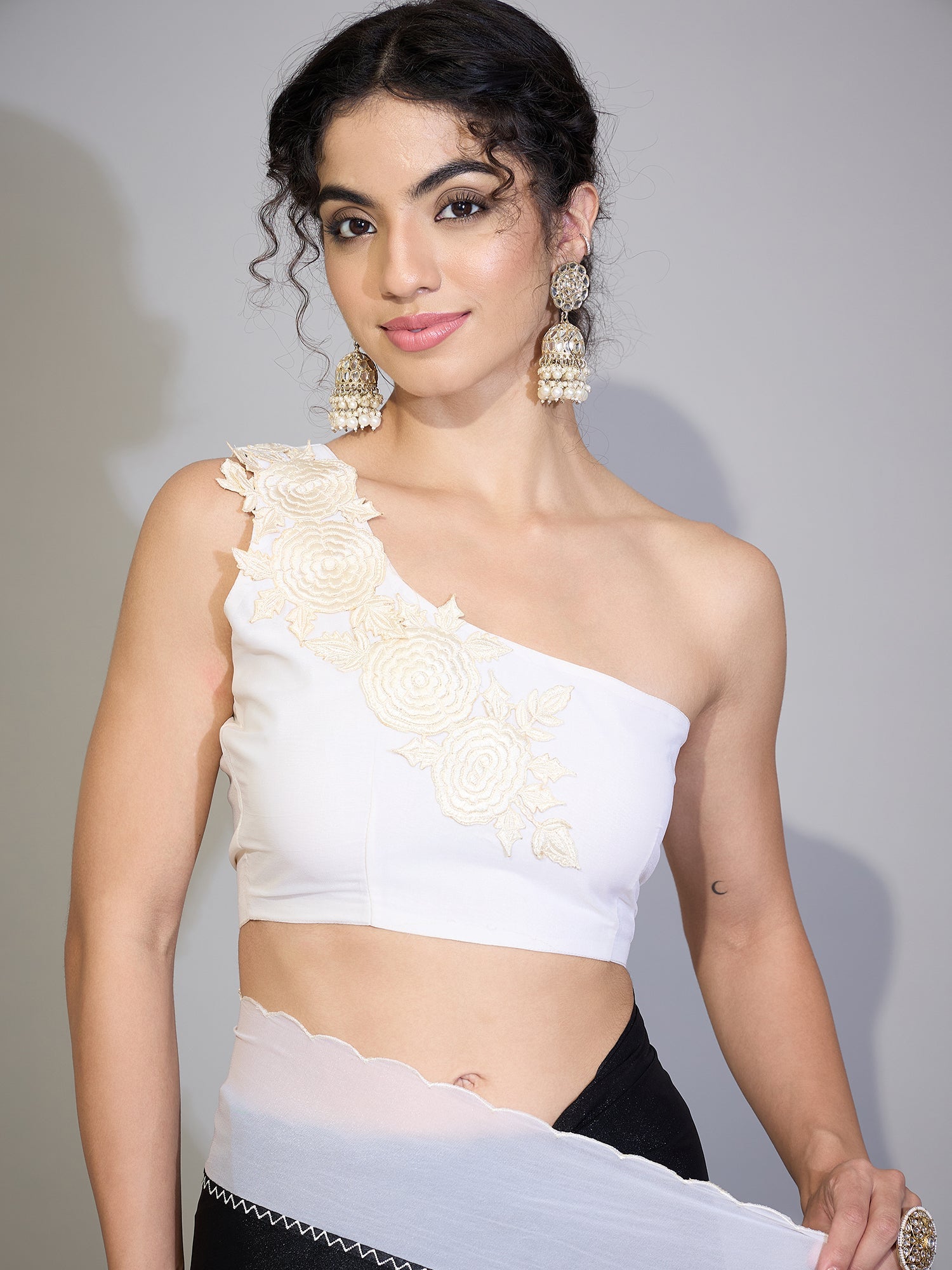 Black Georgette Saree with Contrast White Border - Ressa