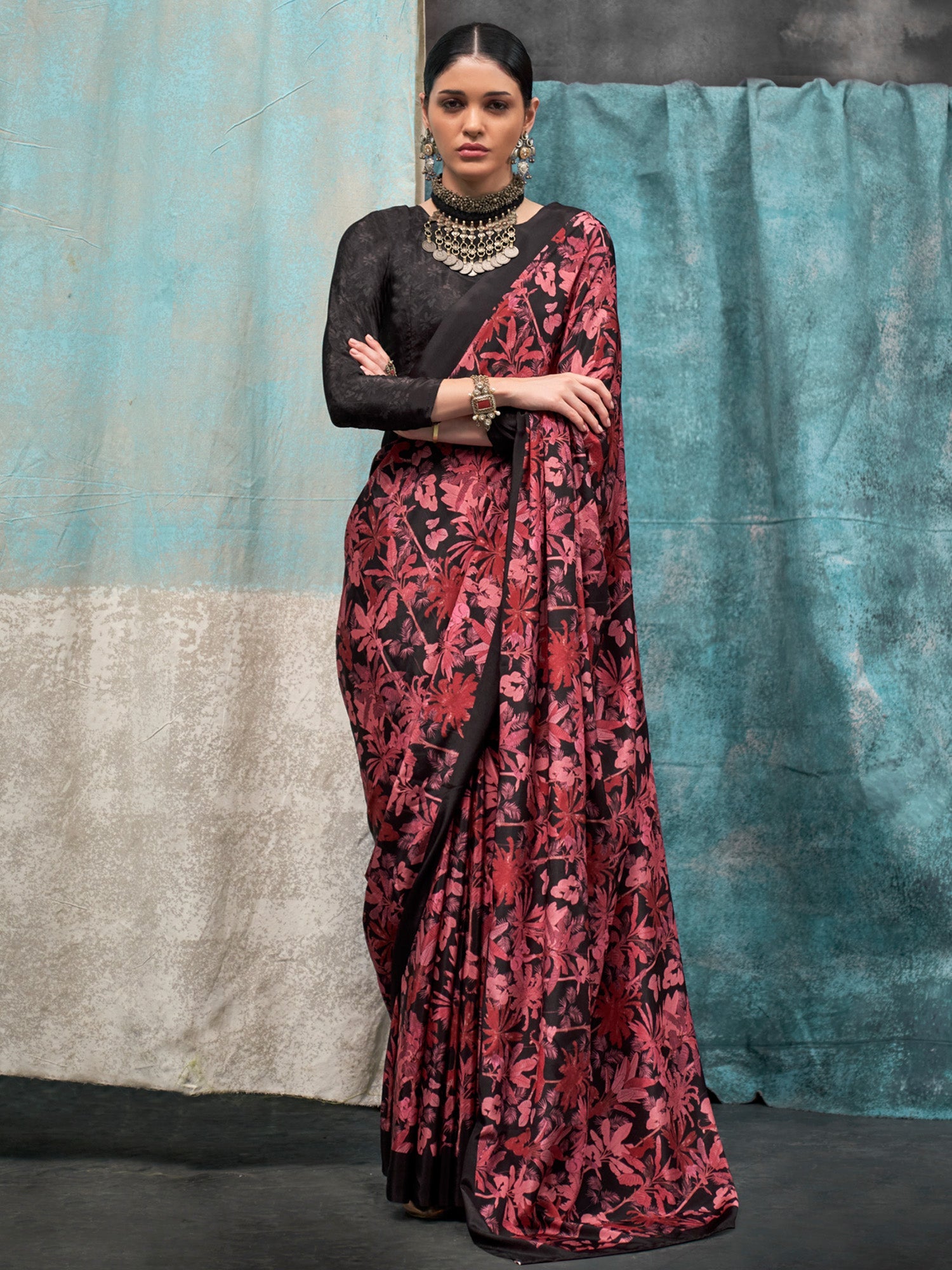 Black & Magenta Silk Blend Floral Digital Print Solid Border saree - Ressa