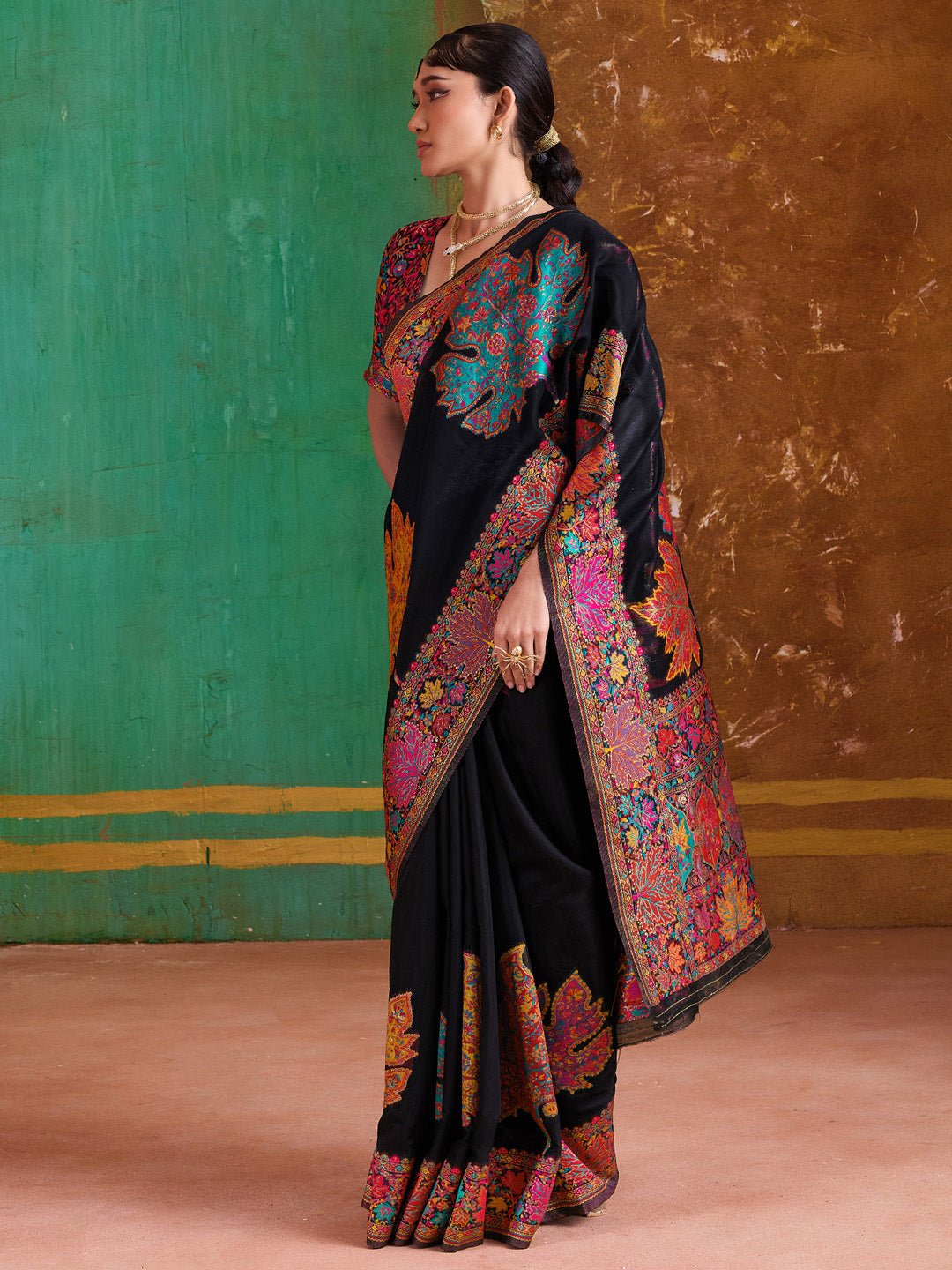 Black Silk Blend Kashmiri Style Saree - Ressa