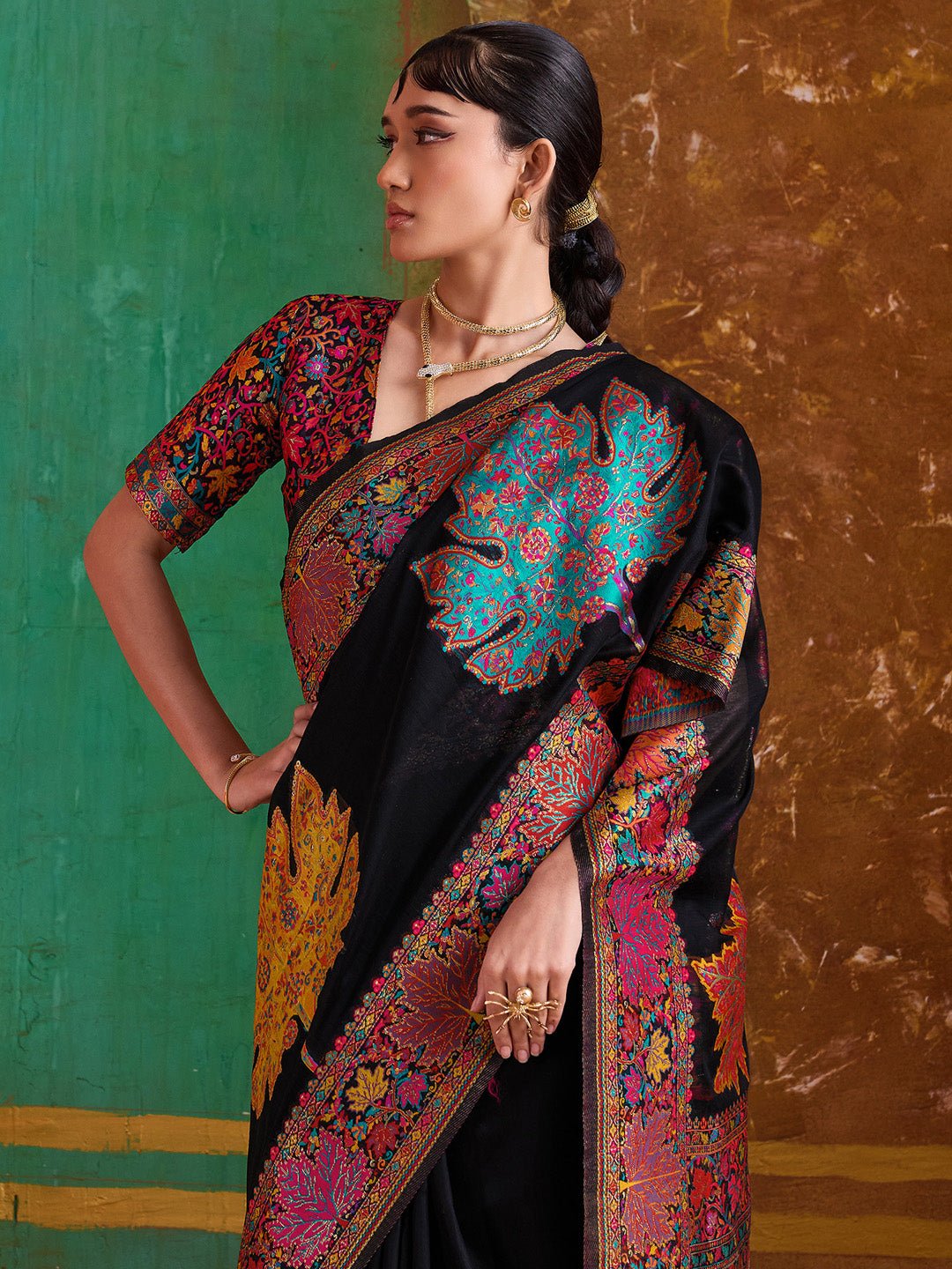 Black Silk Blend Kashmiri Style Saree - Ressa