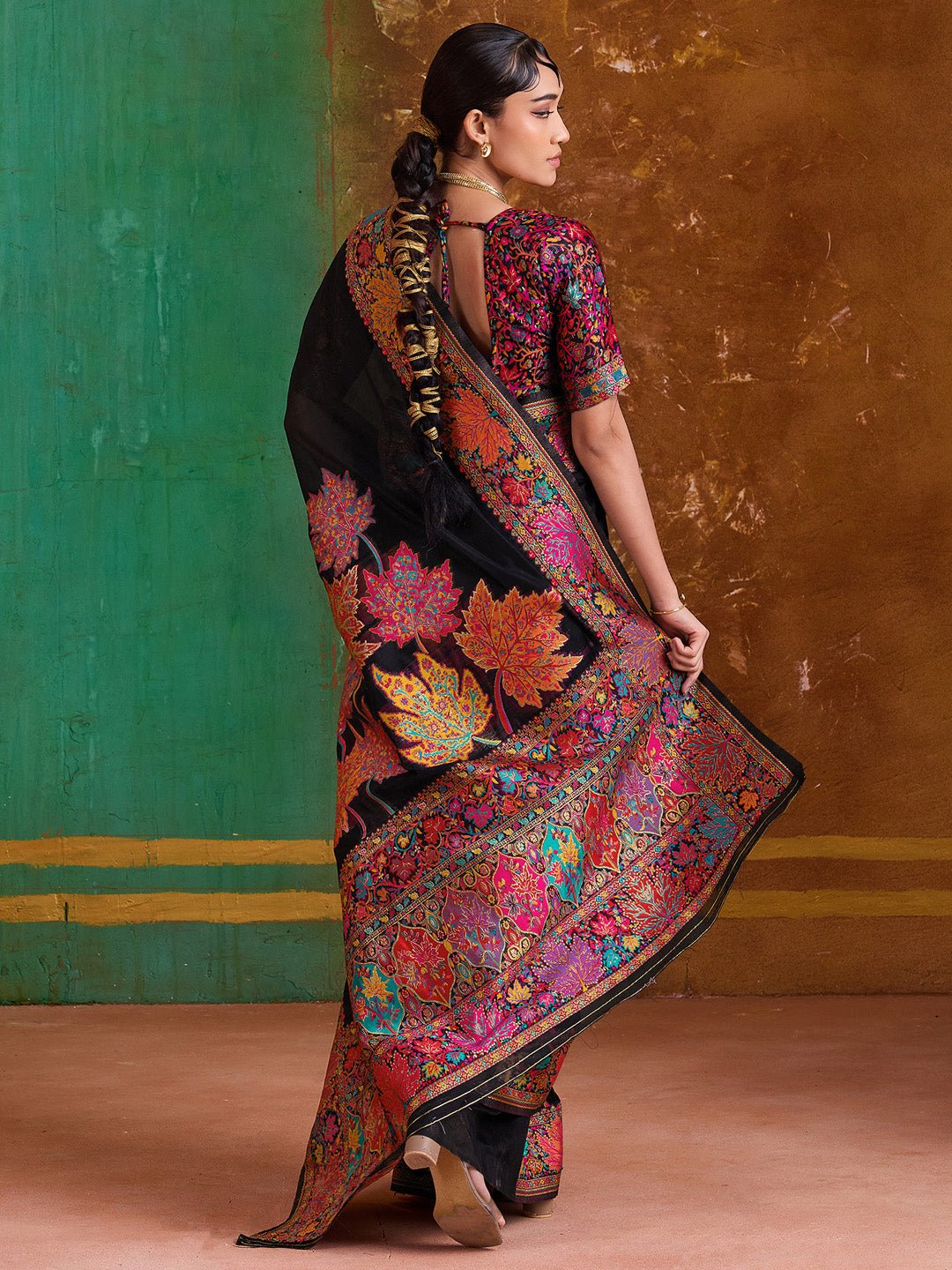 Black Silk Blend Kashmiri Style Saree - Ressa