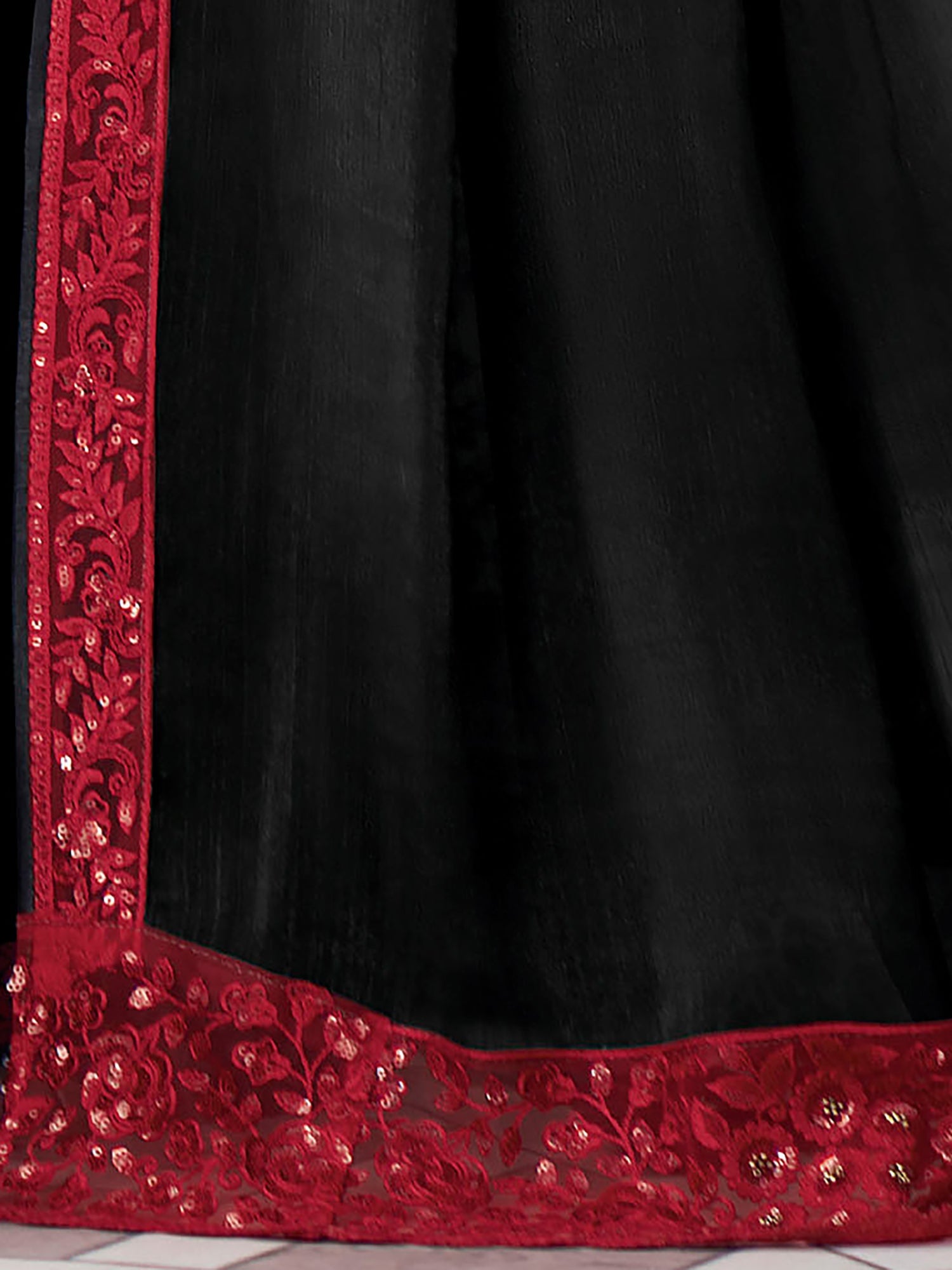 Black Silk Blend saree - Ressa