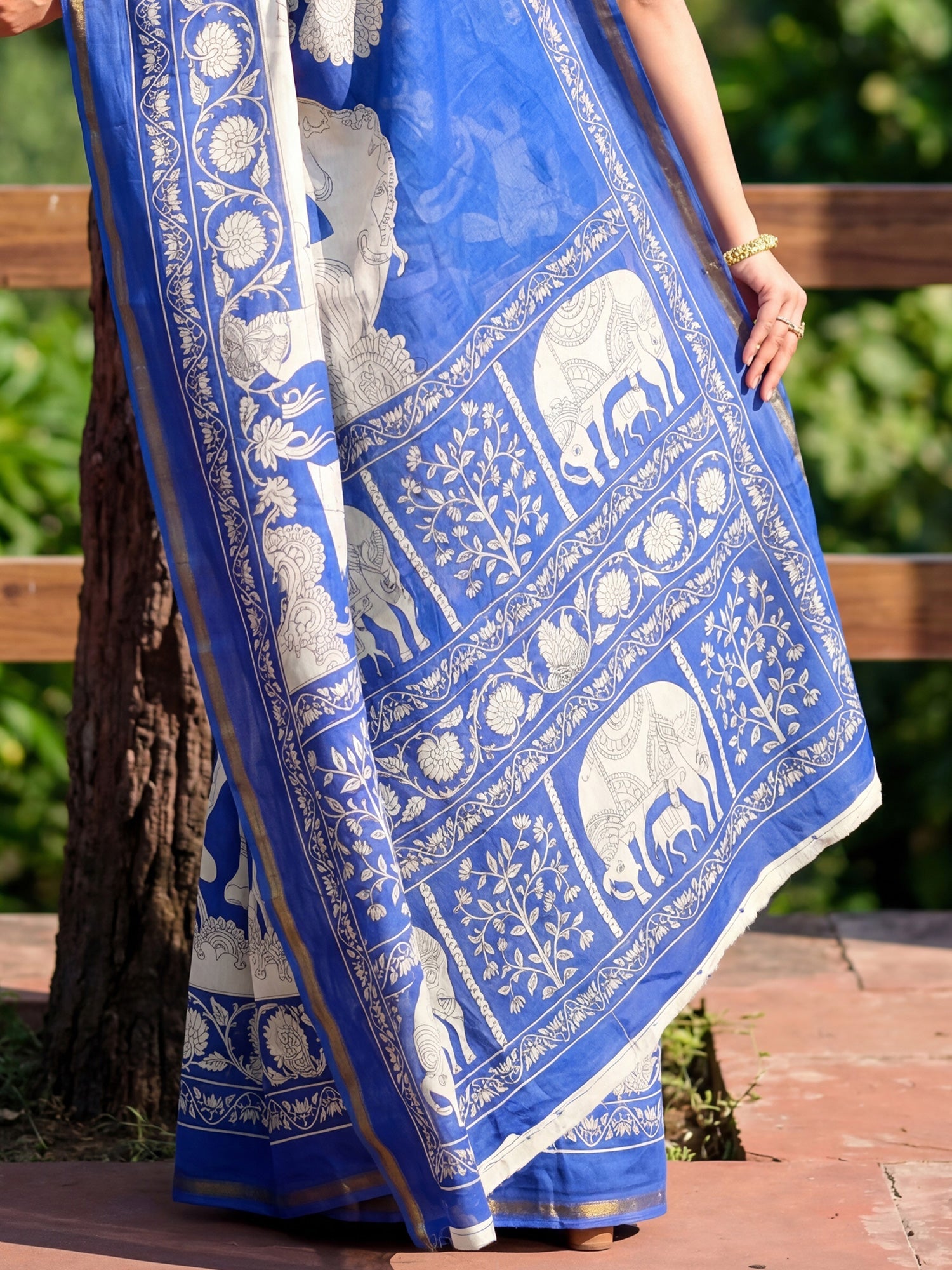 Blue Cotton Blend Saree - Ressa
