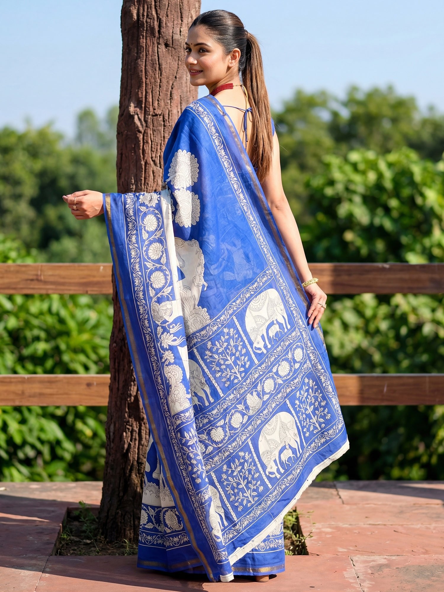 Blue Cotton Blend Saree - Ressa
