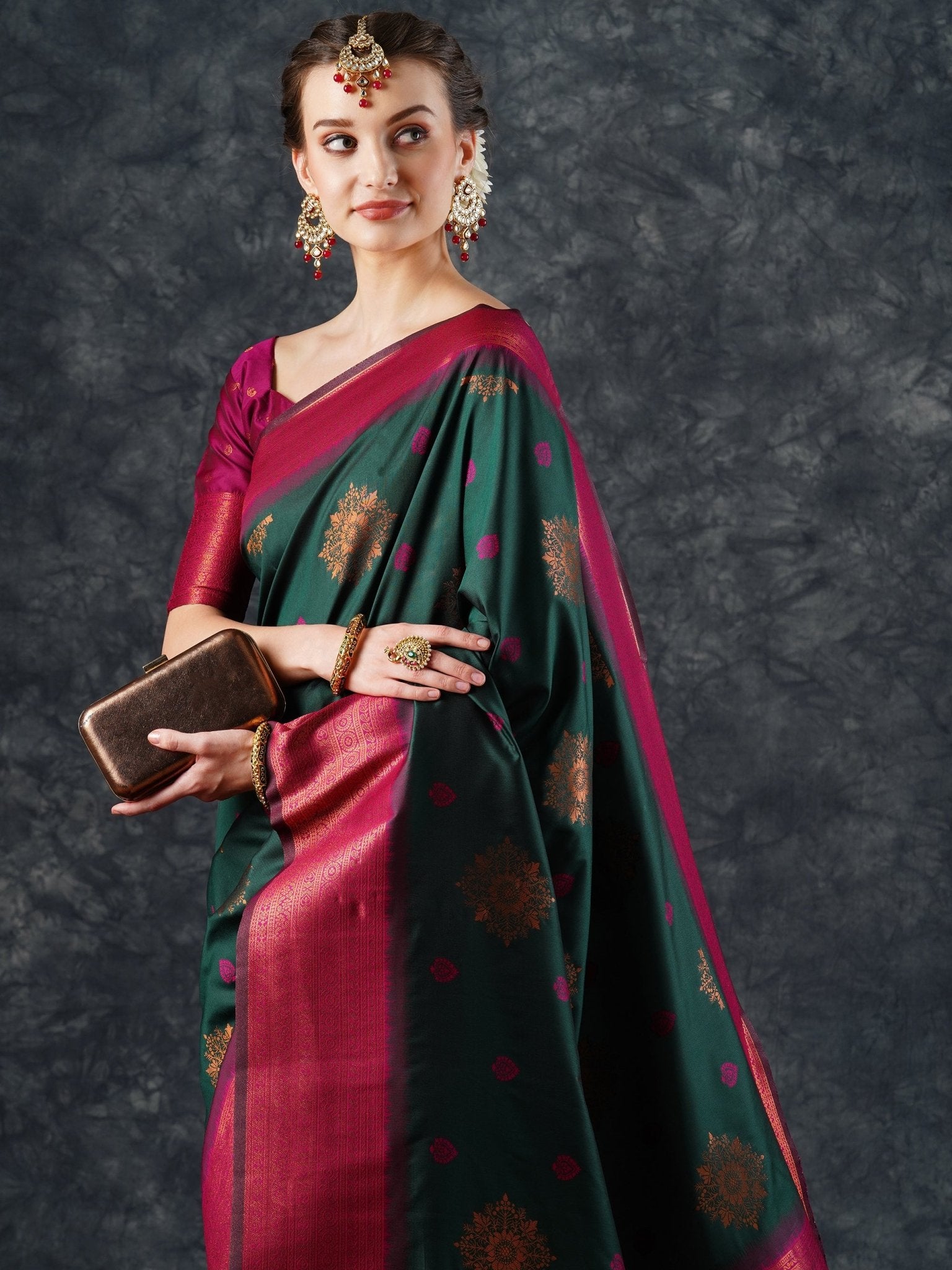 Bottle Green Kanjivaram Silk Saree with Magenta Zari Border - Ressa