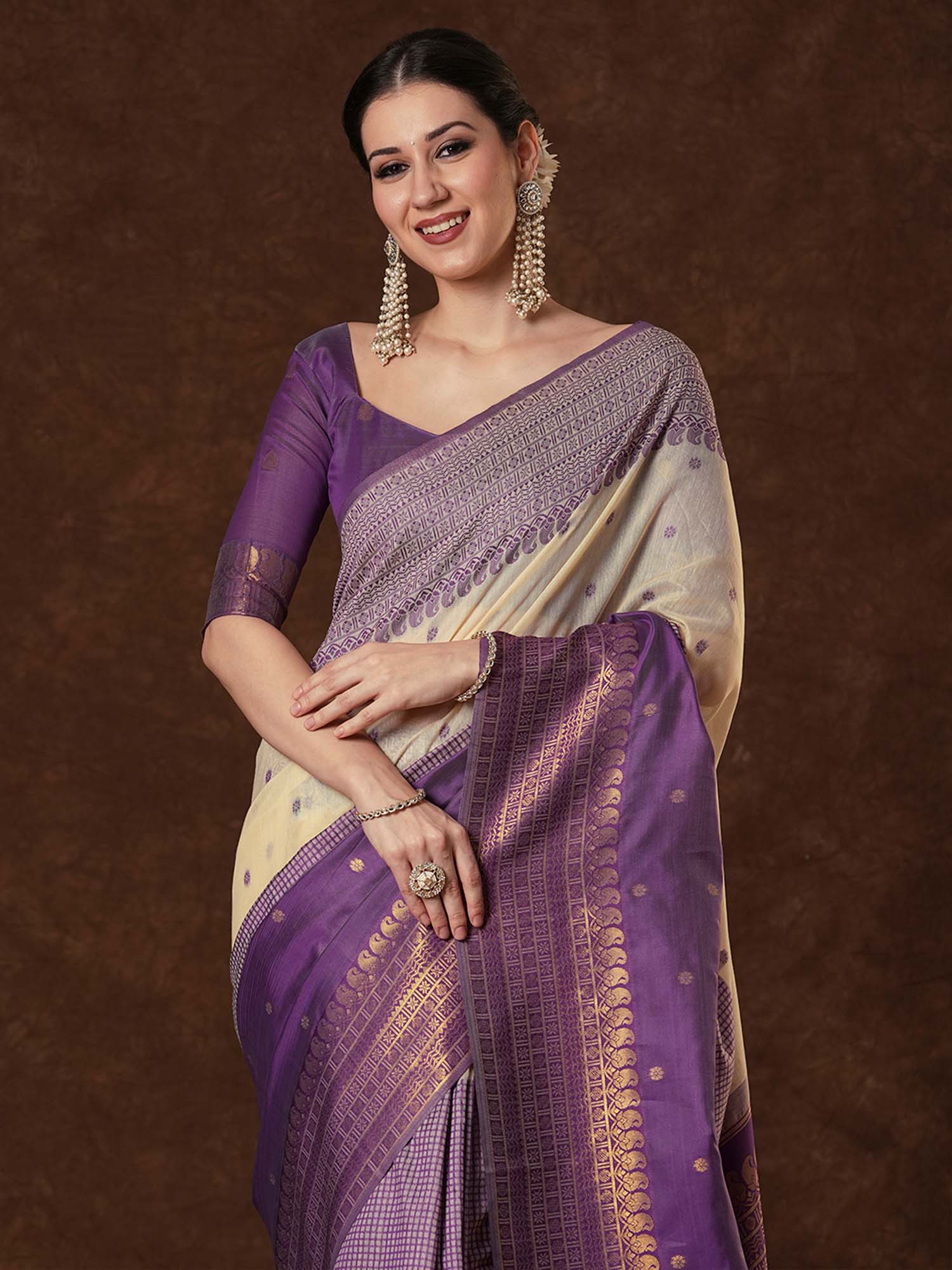 Cotton Blend Cream Saree - Ressa