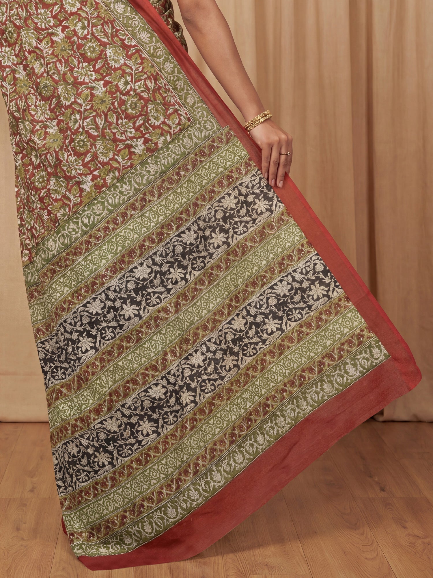 Cotton Mulmul Saree - Ressa