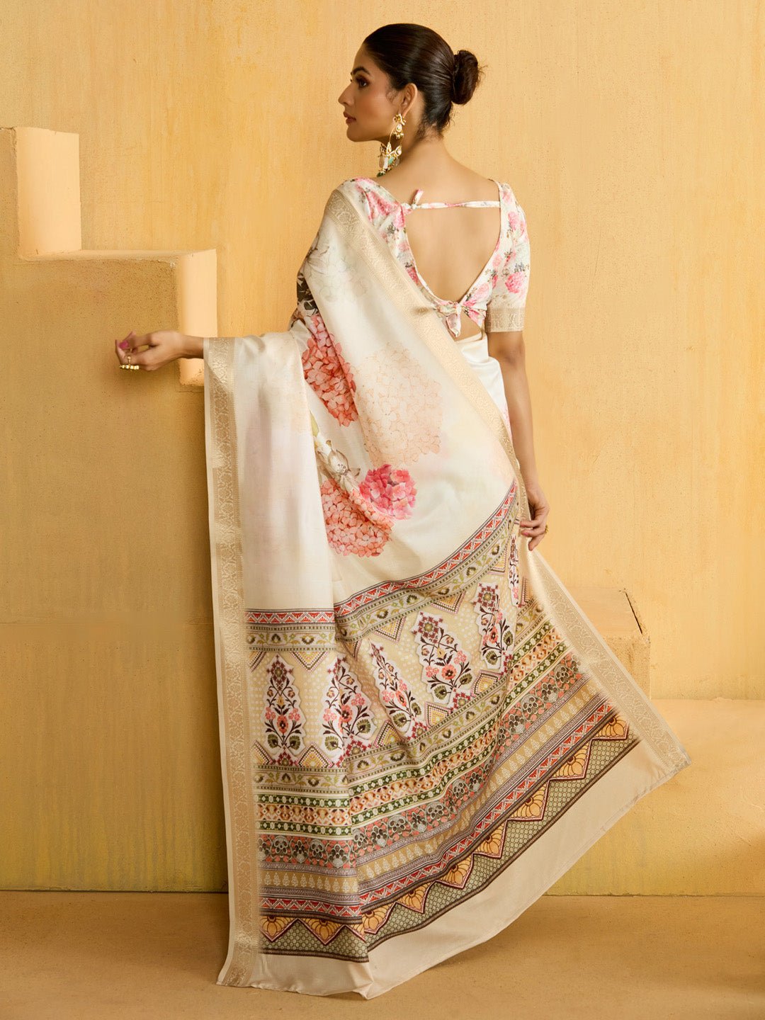 Cream Tussar Silk Blend Botanical Floral Print Zari Border Blouse Saree - Ressa