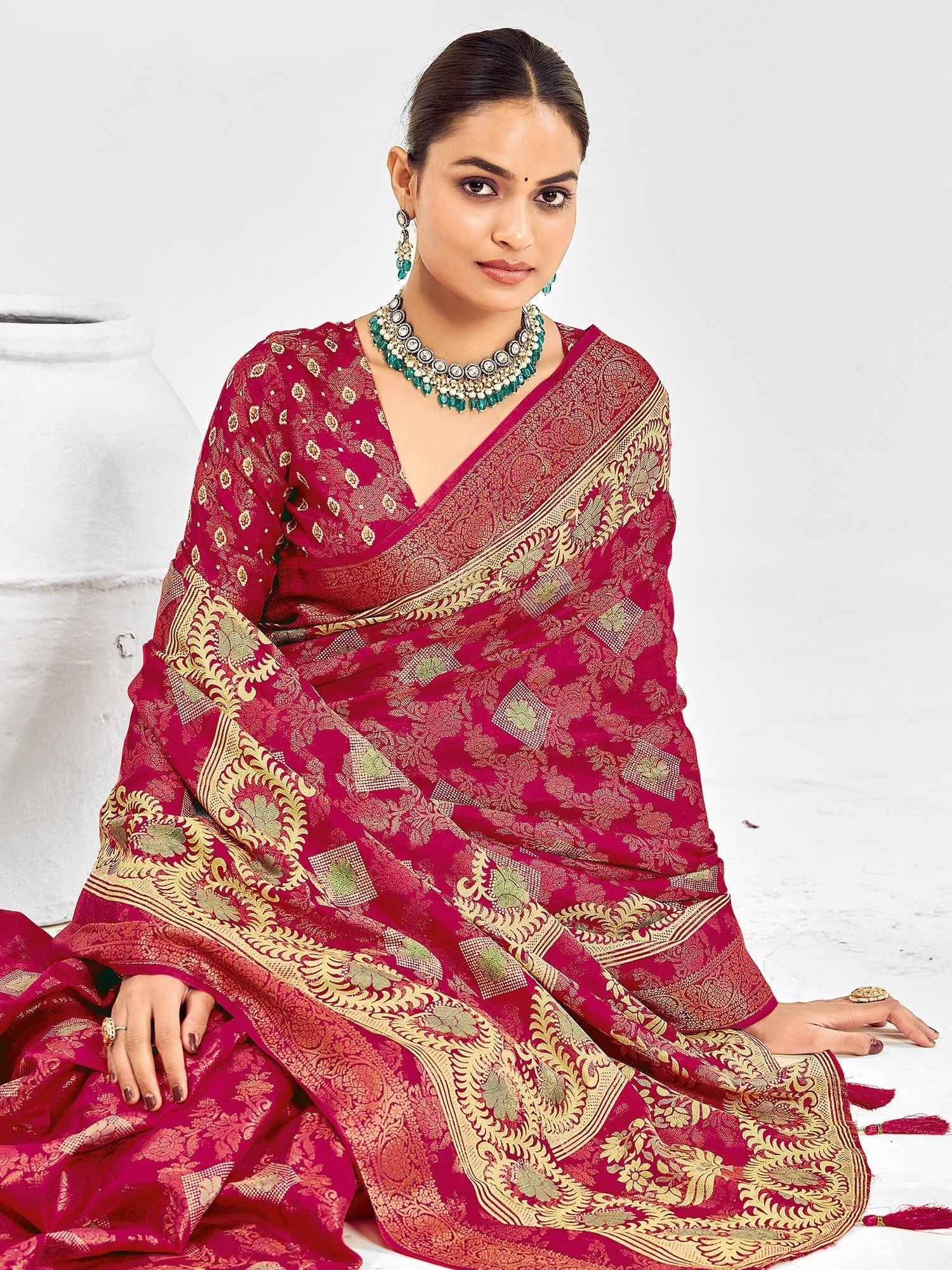 Crimson Banarasi Silk Saree with Zari Weave - Ressa
