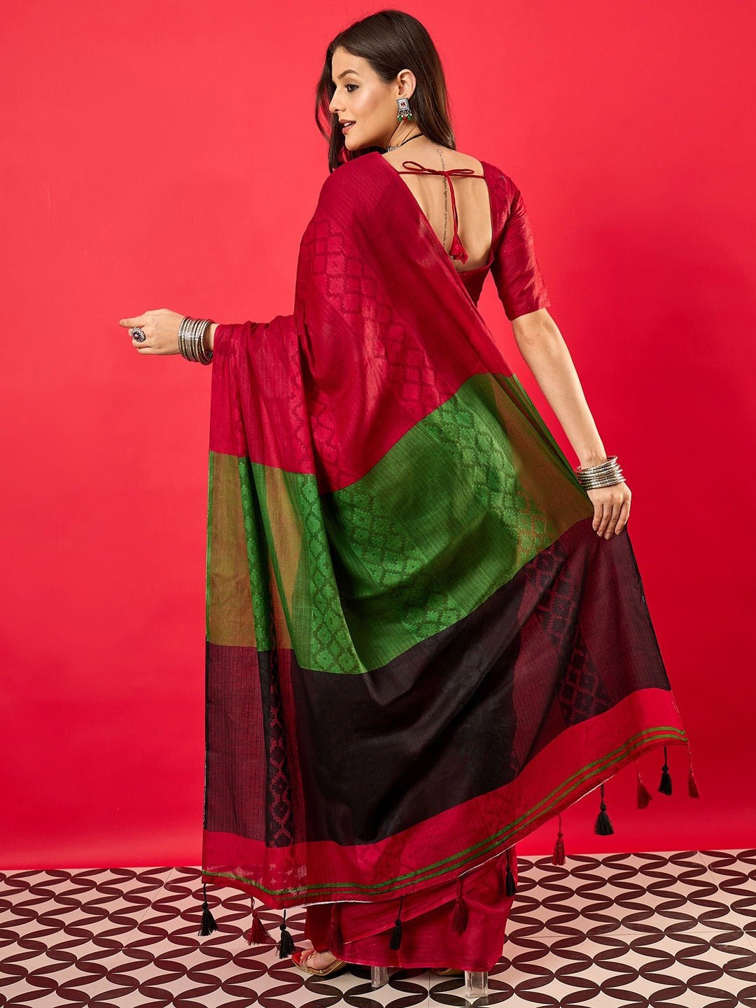 Crimson & Green Colour Block Cotton Saree - Ressa