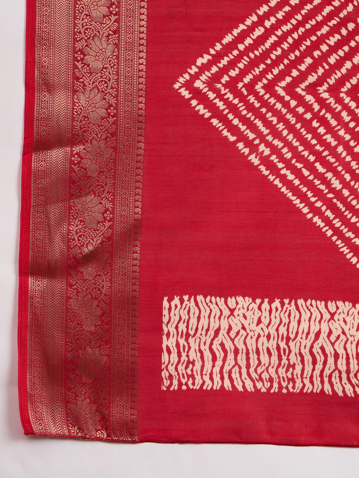 Crimson Red Bandhani Silk Saree - Ressa