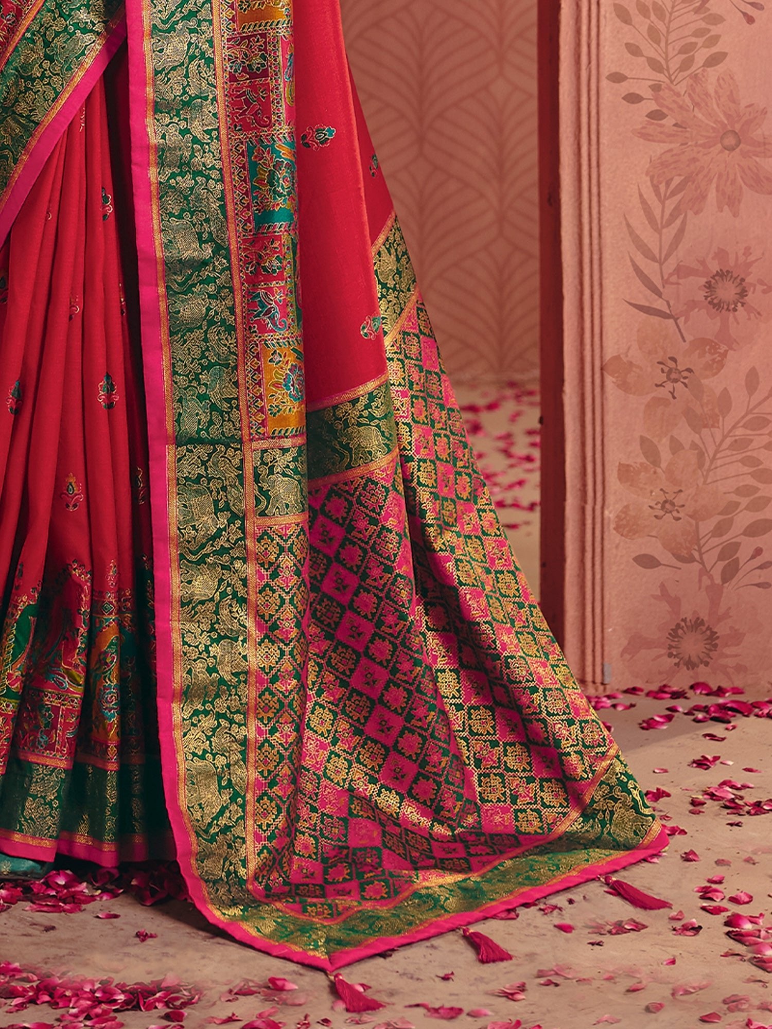 Crimson Silk Banarasi Saree with Meenakari Pallu & Brocade Blouse - Ressa