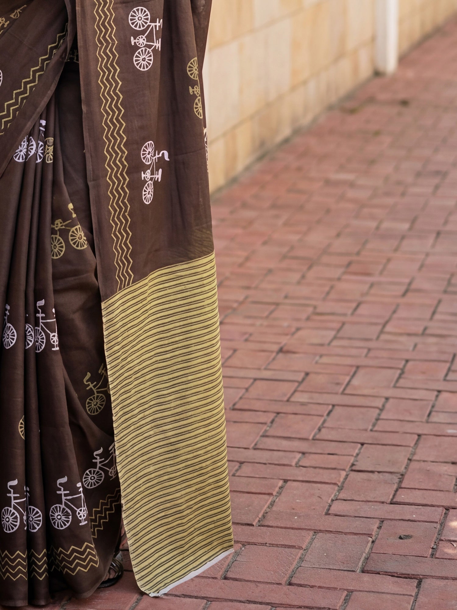 Dark Brown Cotton Silk Bicycle Block Print Saree - Ressa