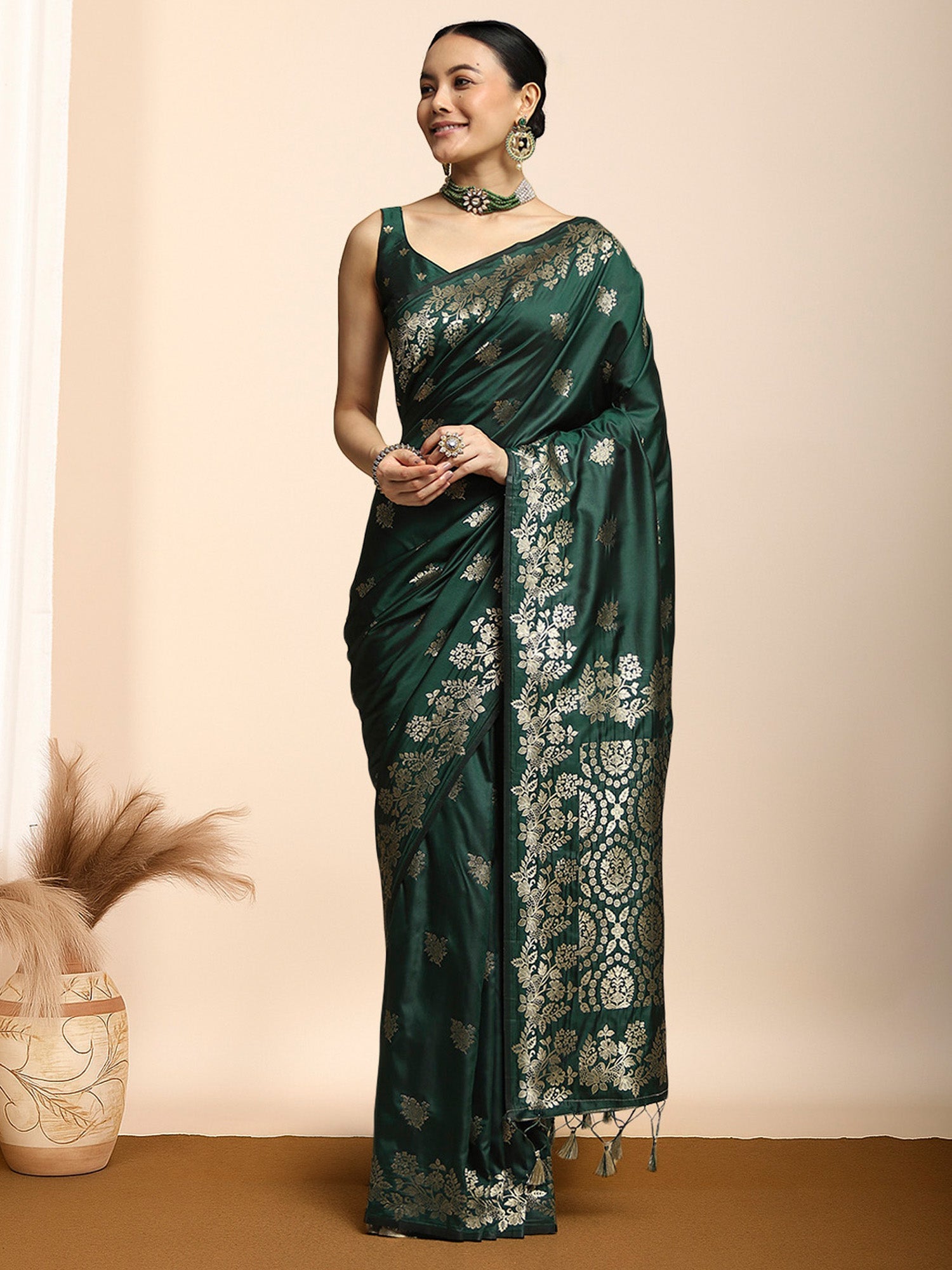 Dark Green Banarasi Silk Saree - Ressa