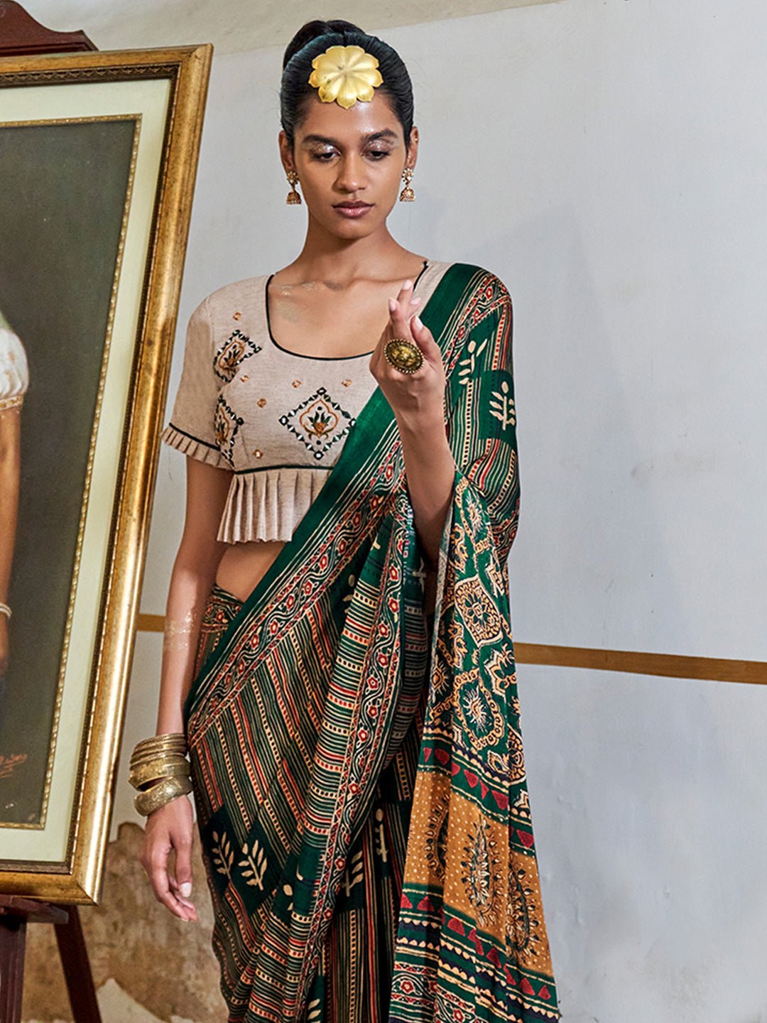 Dark Green Satin Silk Zari Pallu Saree - Ressa