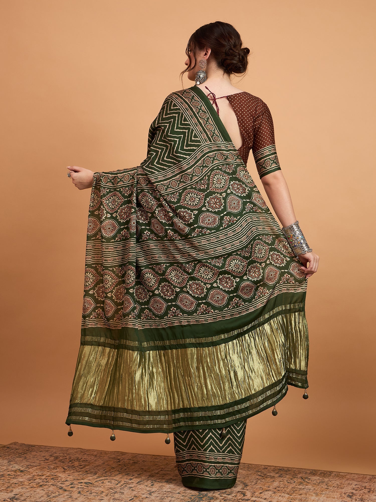 Dark Green Silk Blend Leheriya & Patola Style Print Saree - Ressa