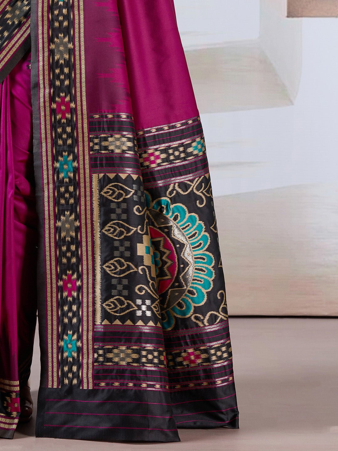 Deep Magenta Patola Silk Saree - Ressa