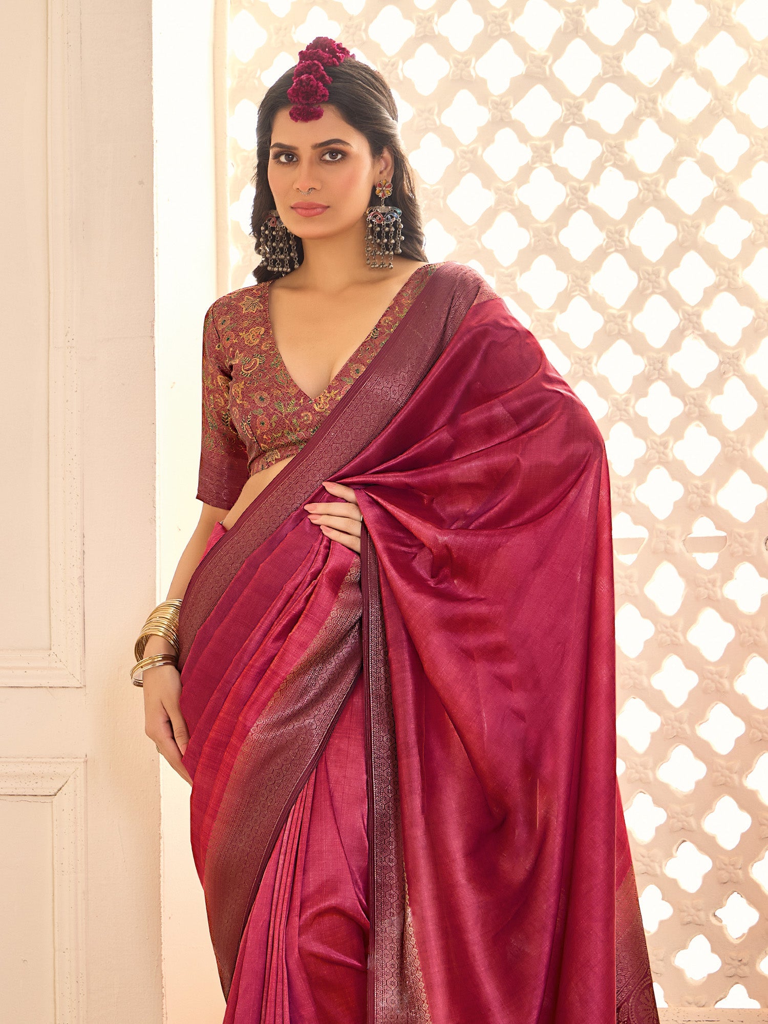 Deep Red Banarasi Silk Zari Weaving saree - Ressa