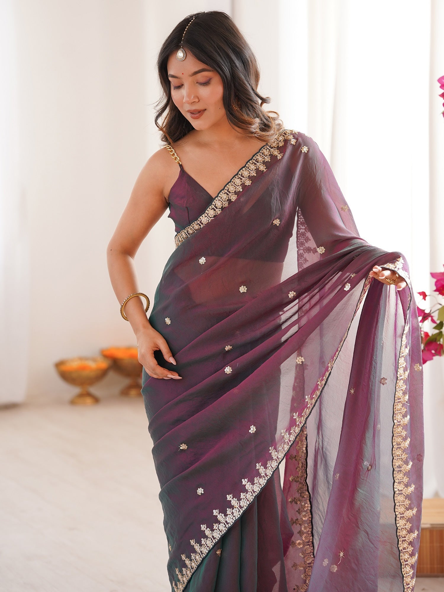 Dual-Tone Chiffon Saree with Zari Embroidery - Ressa