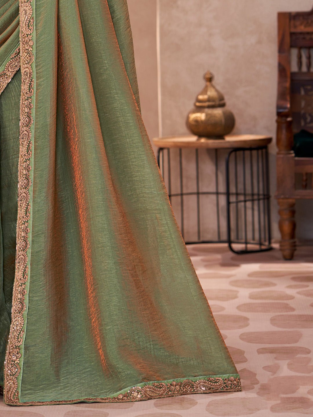 Dual tone Green Georgette Embellished Saree - Ressa
