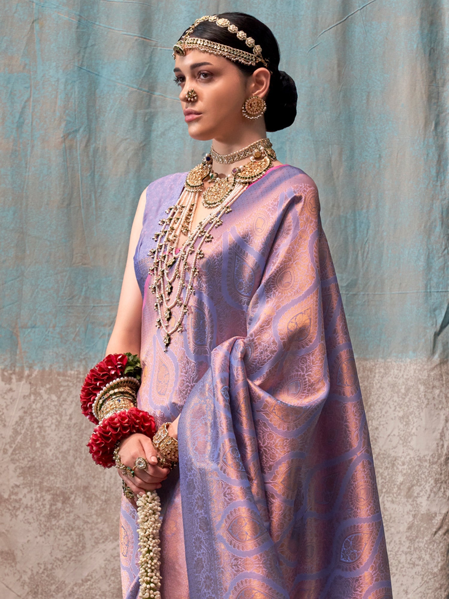 Dusty Lavender Banarasi Silk Zari Weaving Saree - Ressa
