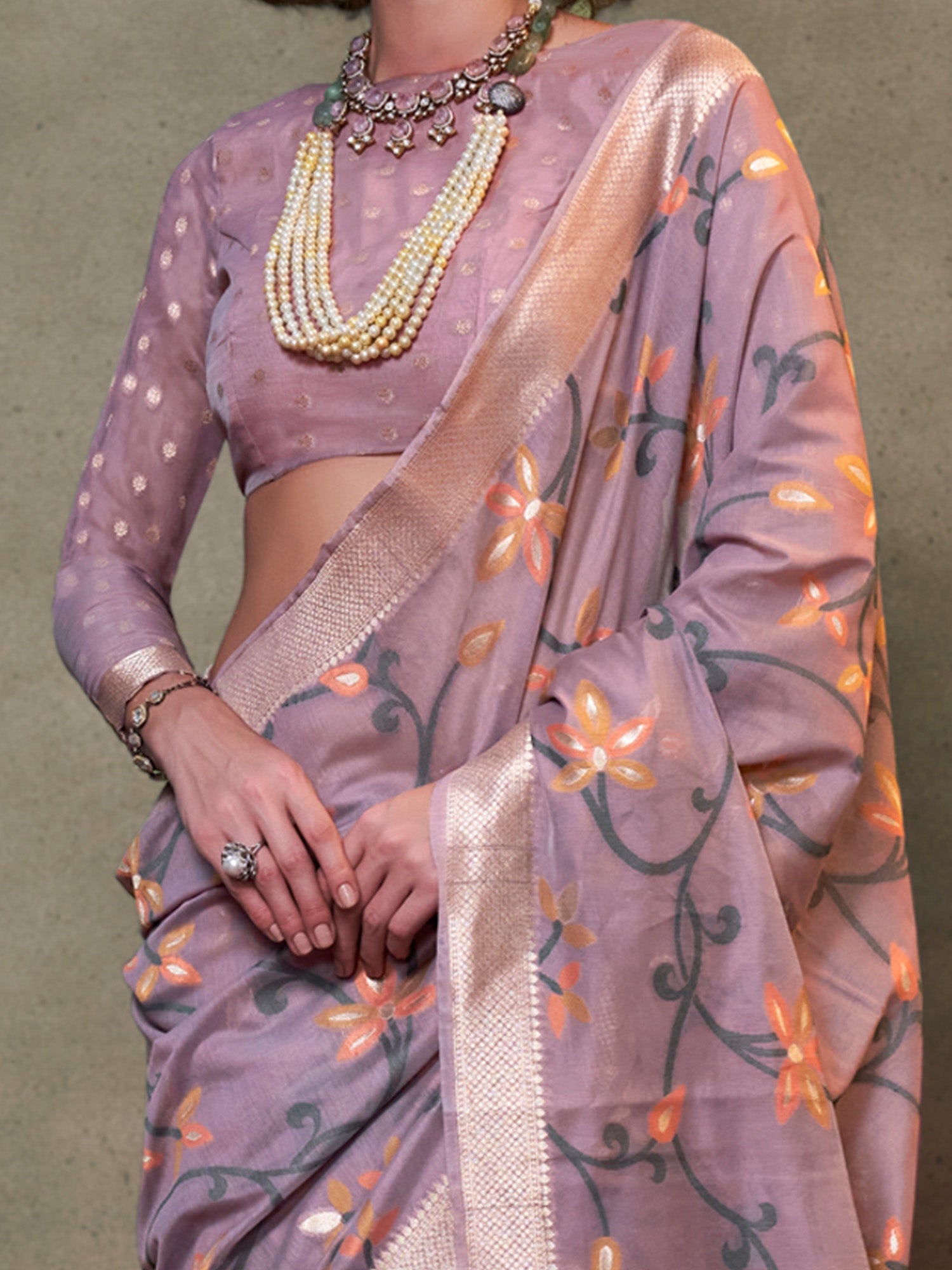 Dusty Lavender Silk Blend Heritage Banarasi Style Zari Woven saree - Ressa
