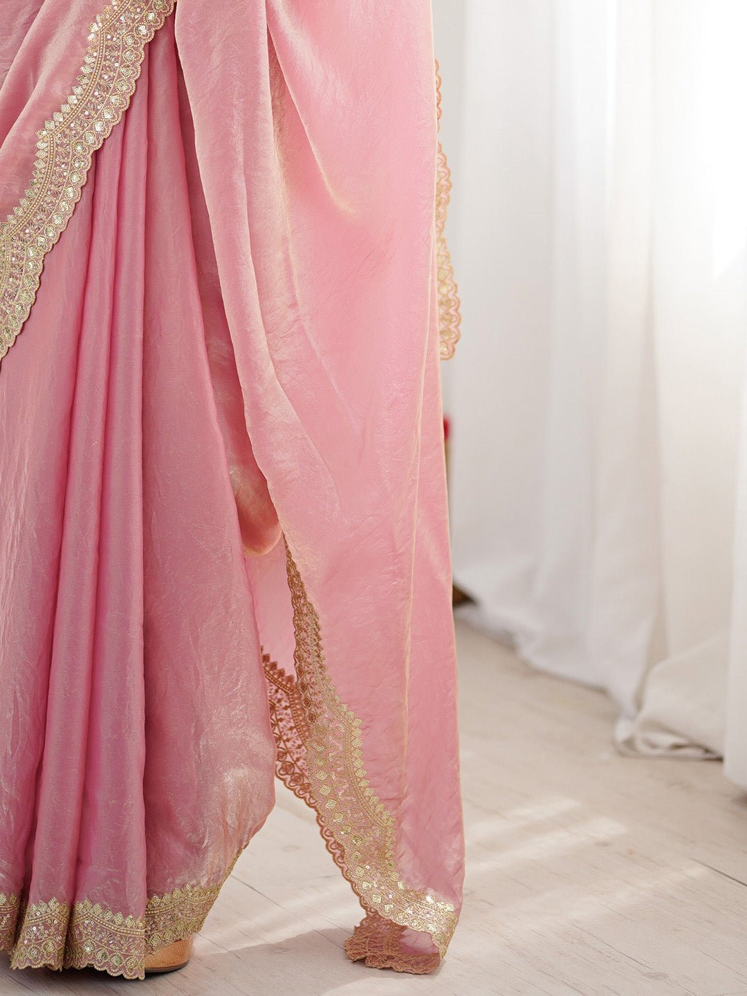 Elegant Baby Pink Silk Blend Saree - Ressa