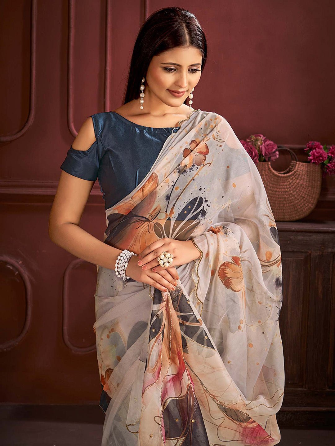 Elegant Off-White Floral Silk Blend Saree - Ressa