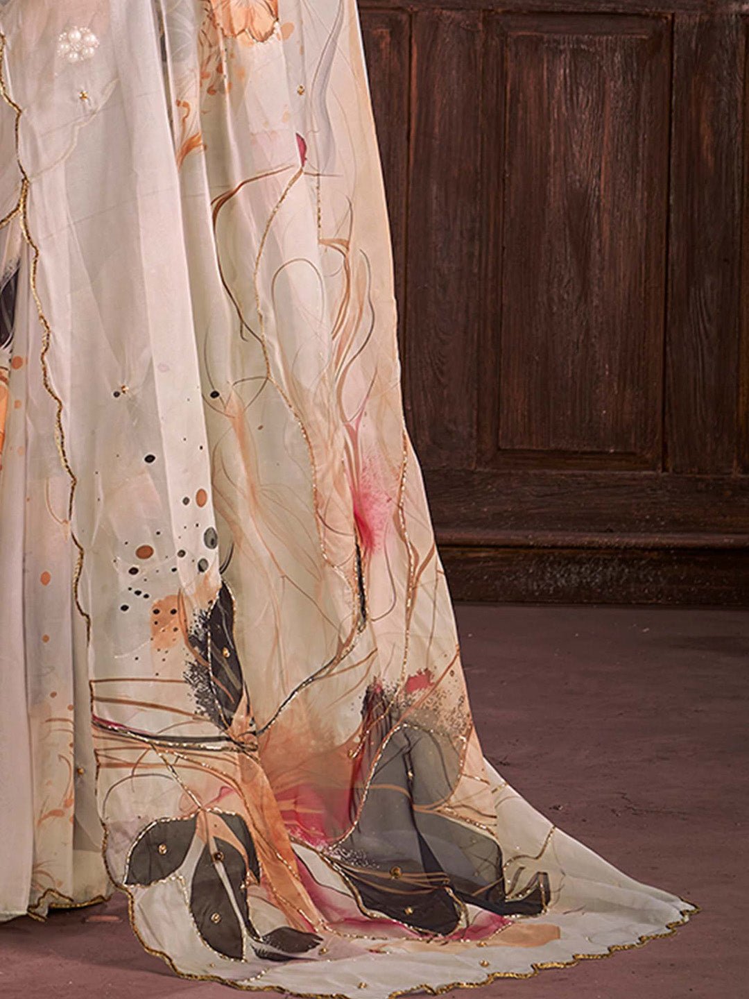 Elegant Off-White Floral Silk Blend Saree - Ressa