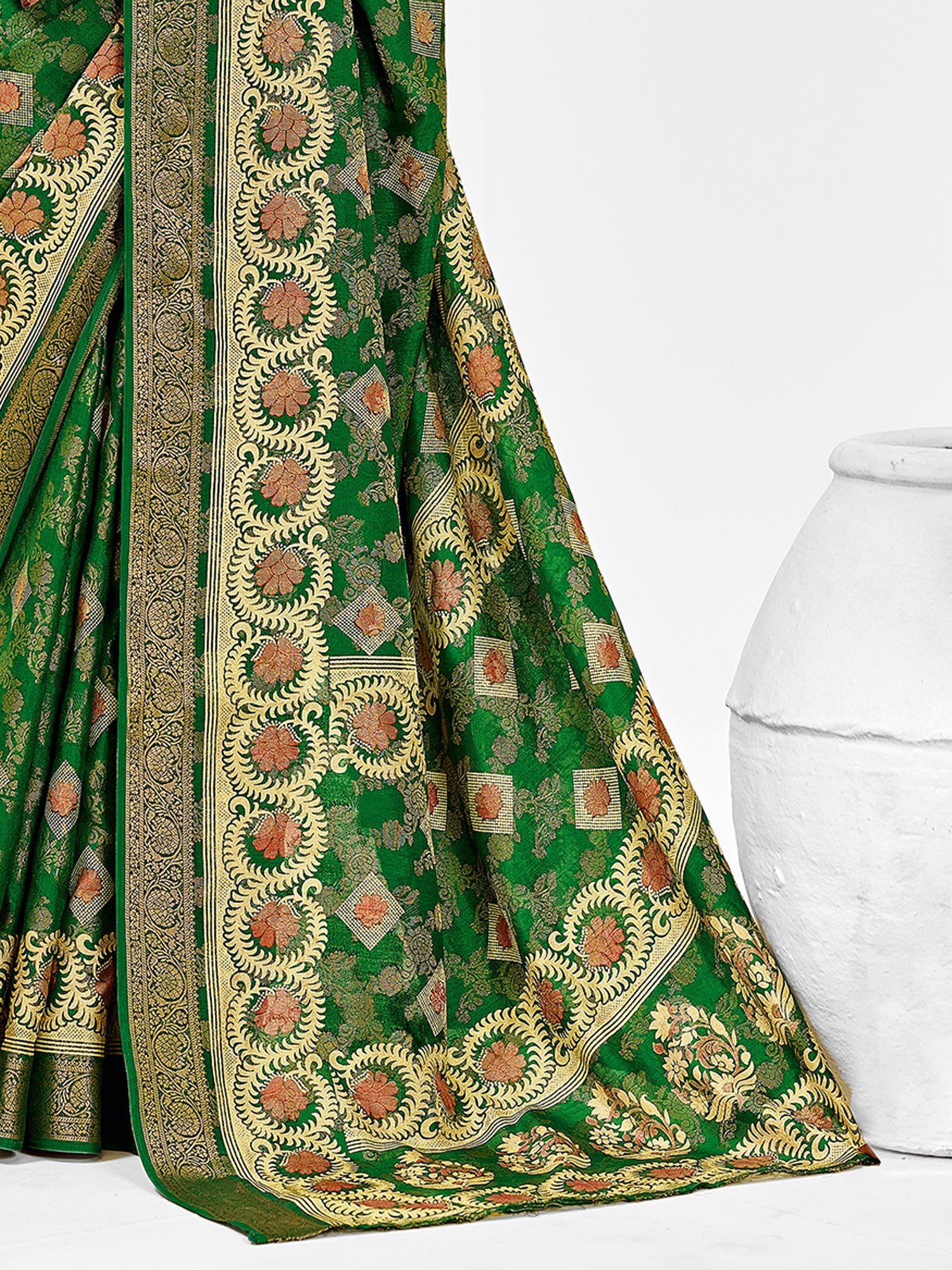 Emerald Green Banarasi Silk Saree with Gold Zari Weave - Ressa